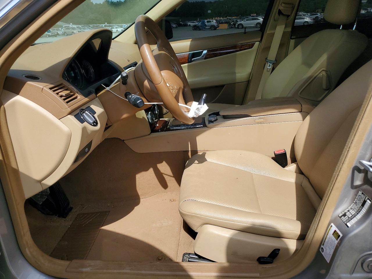 2008 Mercedes-benz C 300 Серебряный vin: WDDGF54X28F076965