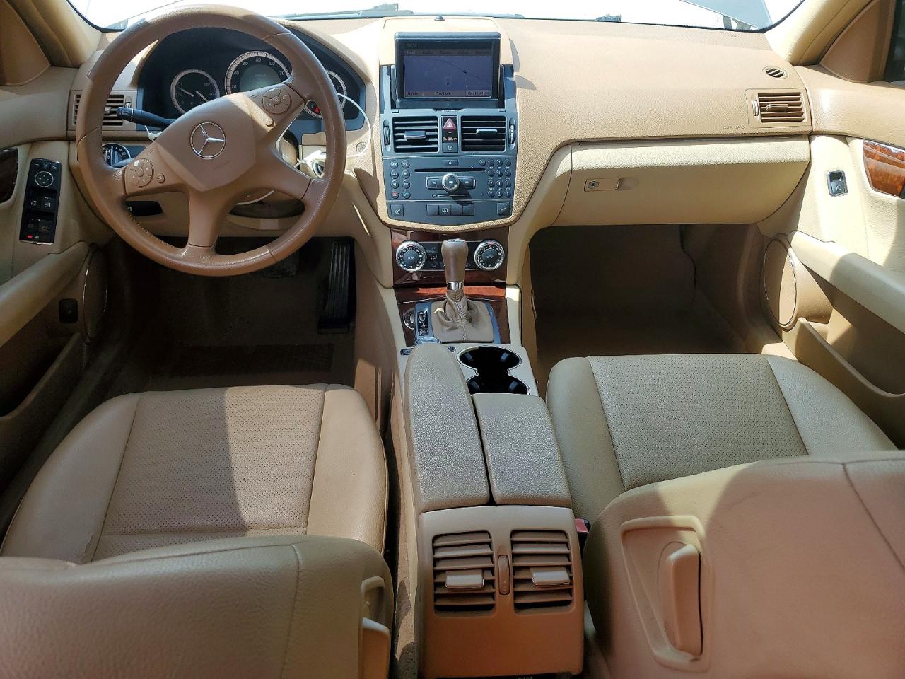 2008 Mercedes-benz C 300 Серебряный vin: WDDGF54X28F076965