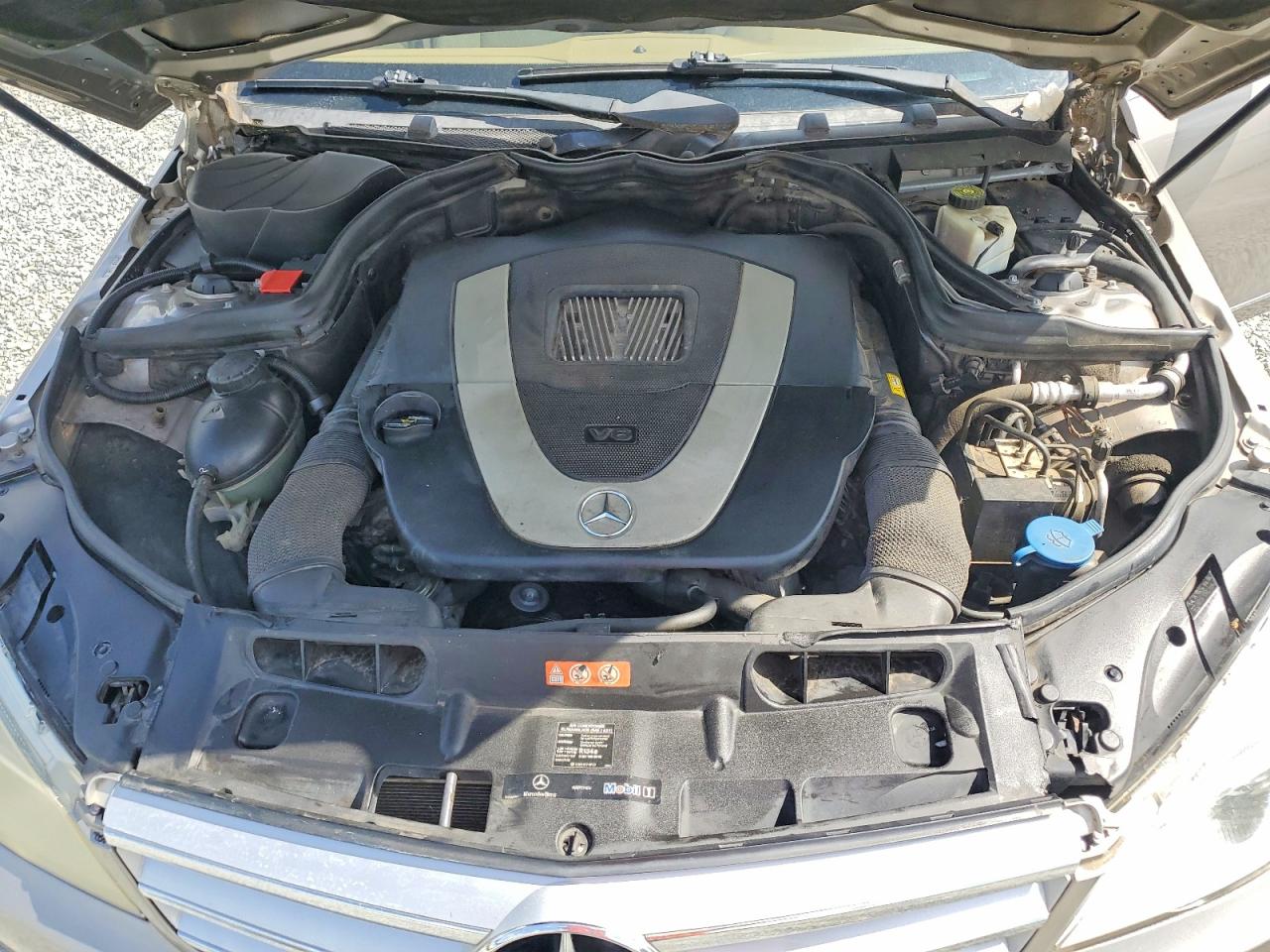 2008 Mercedes-benz C 300 Серебряный vin: WDDGF54X28F076965