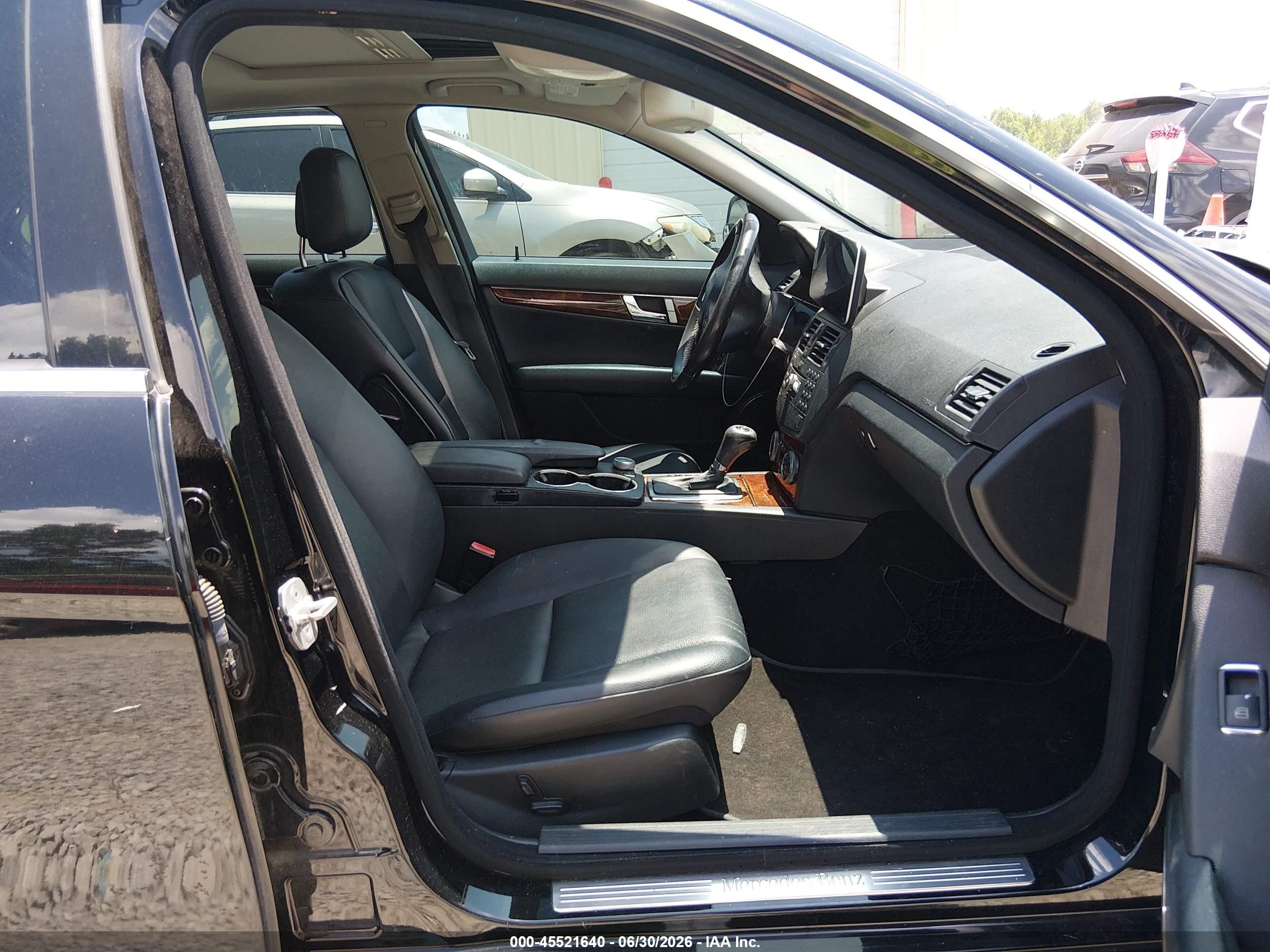 2008 Mercedes-benz C 300 Luxury/sport Black vin: WDDGF54X28F078554