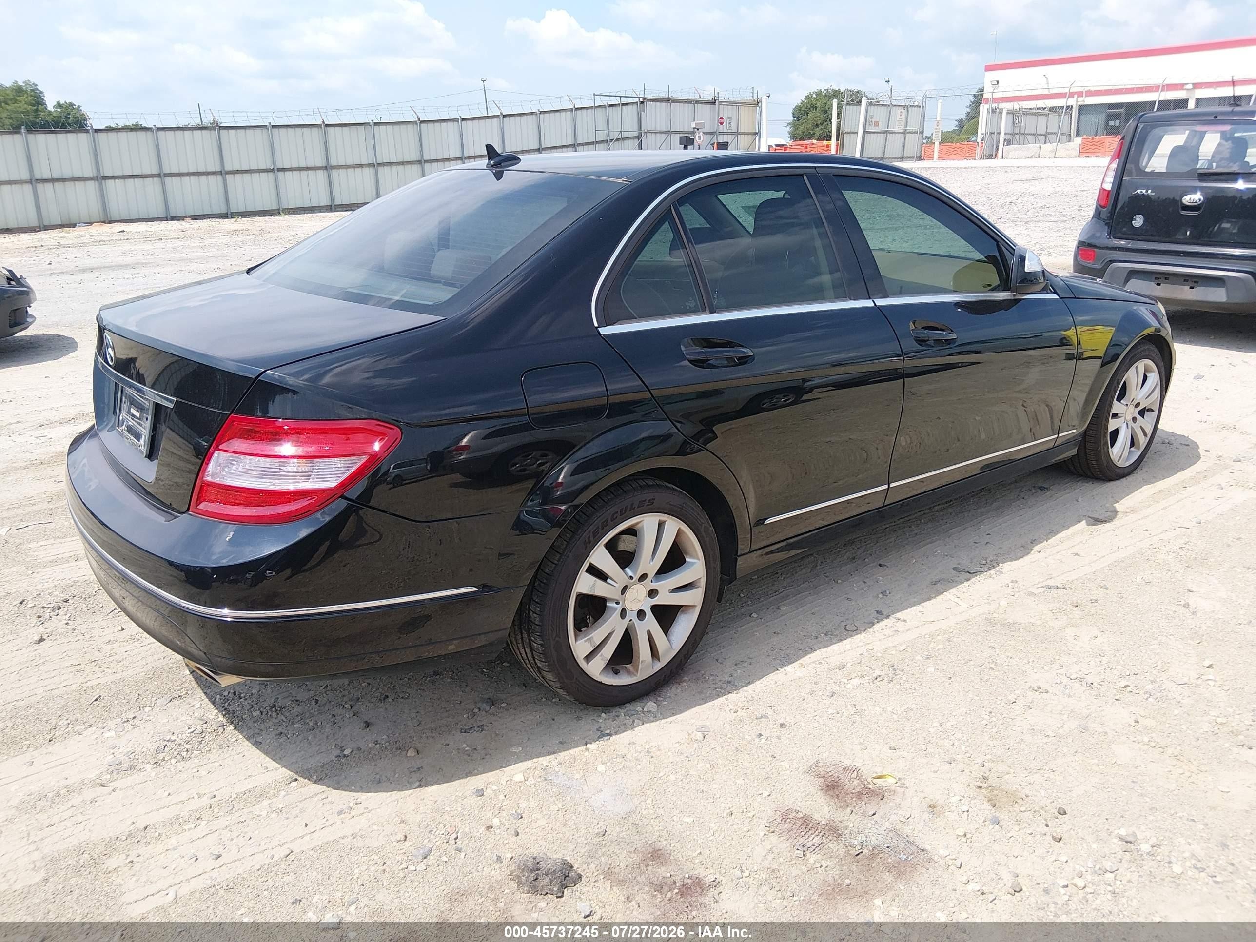 2008 Mercedes-benz C 300 Luxury Black vin: WDDGF54X28F149736