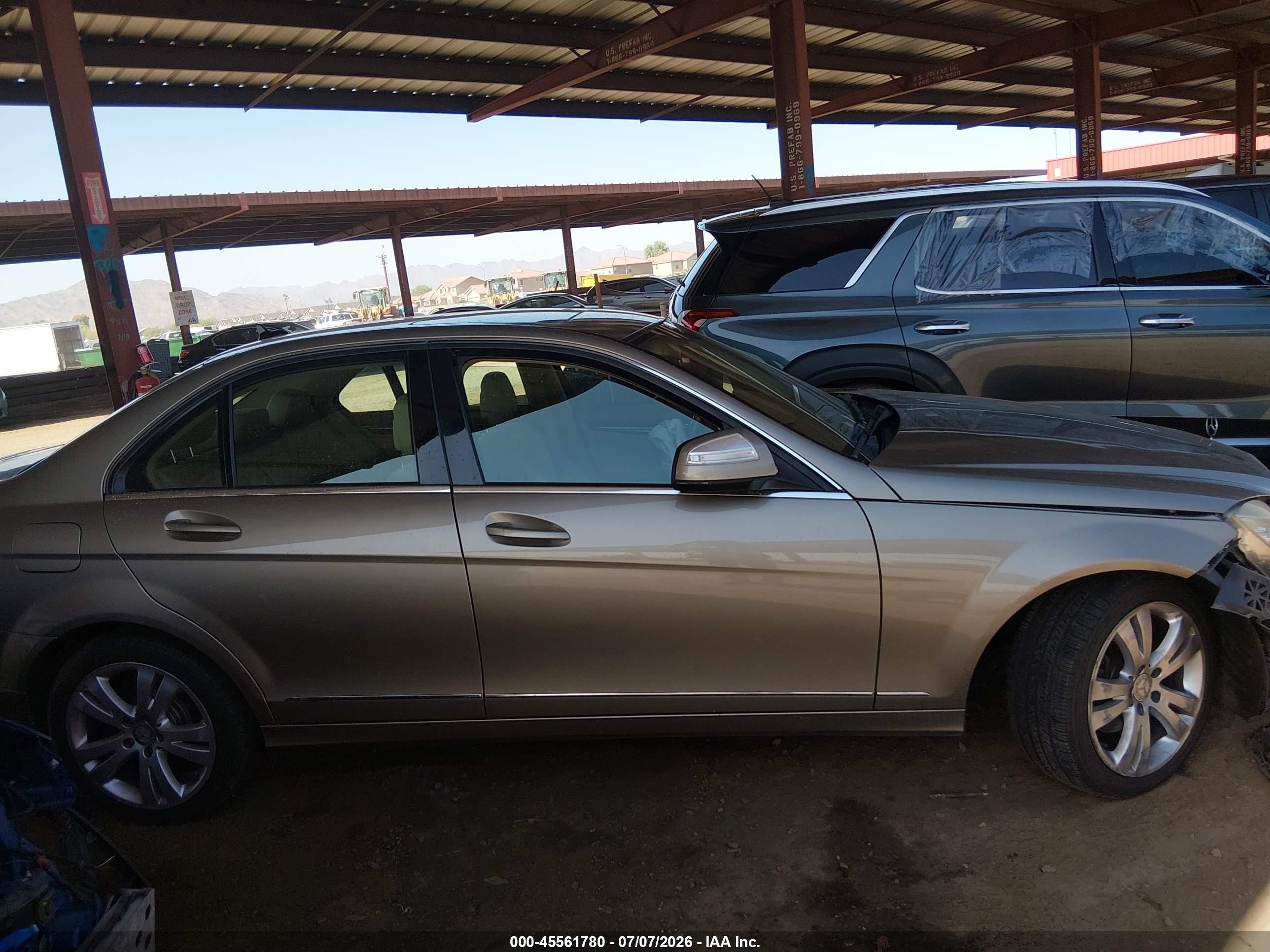 2008 Mercedes-benz C 300 Luxury/sport Champagne vin: WDDGF54X28F181442