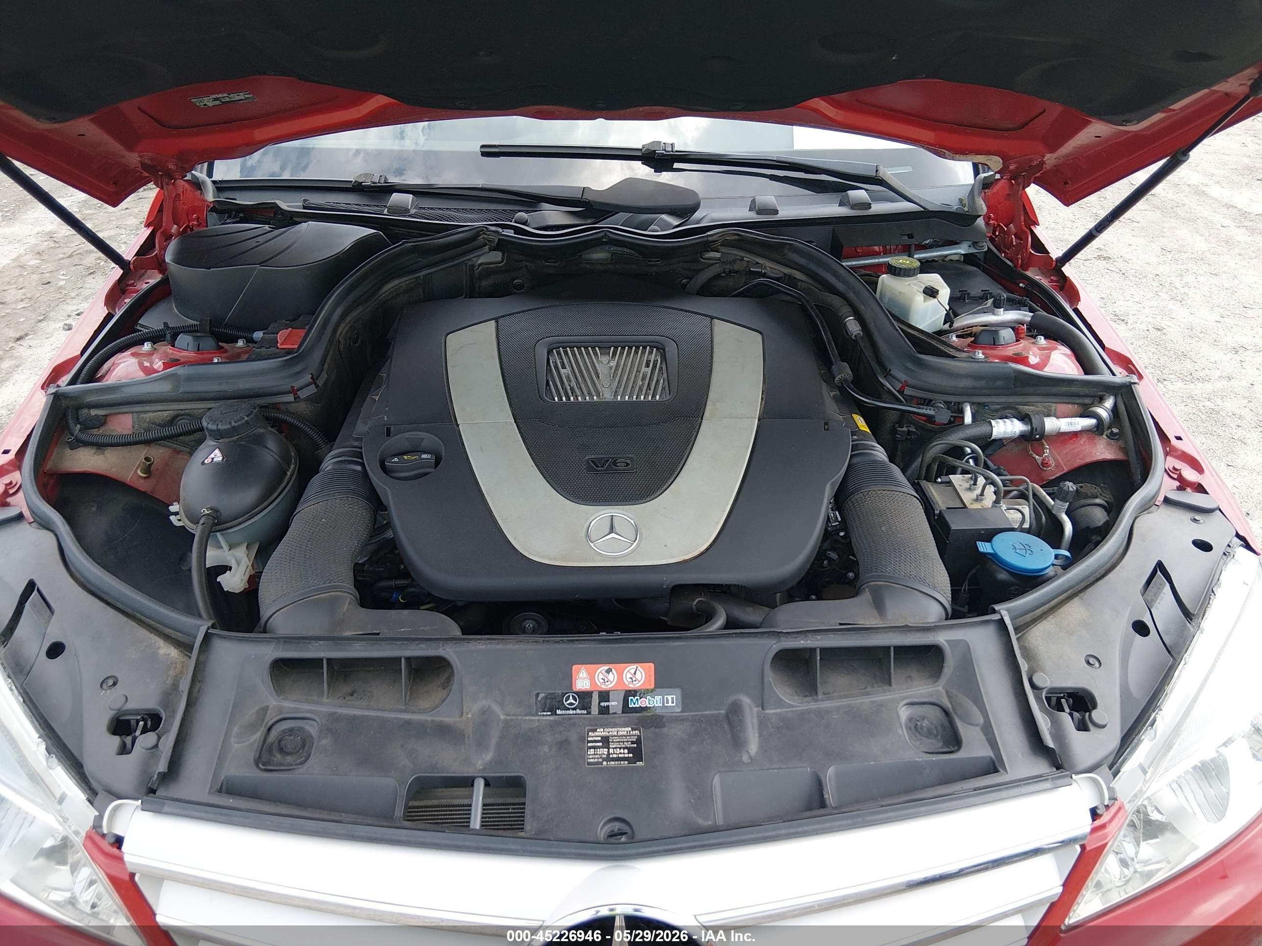 2008 Mercedes-benz C 300 Luxury/sport Red vin: WDDGF54X28F194918