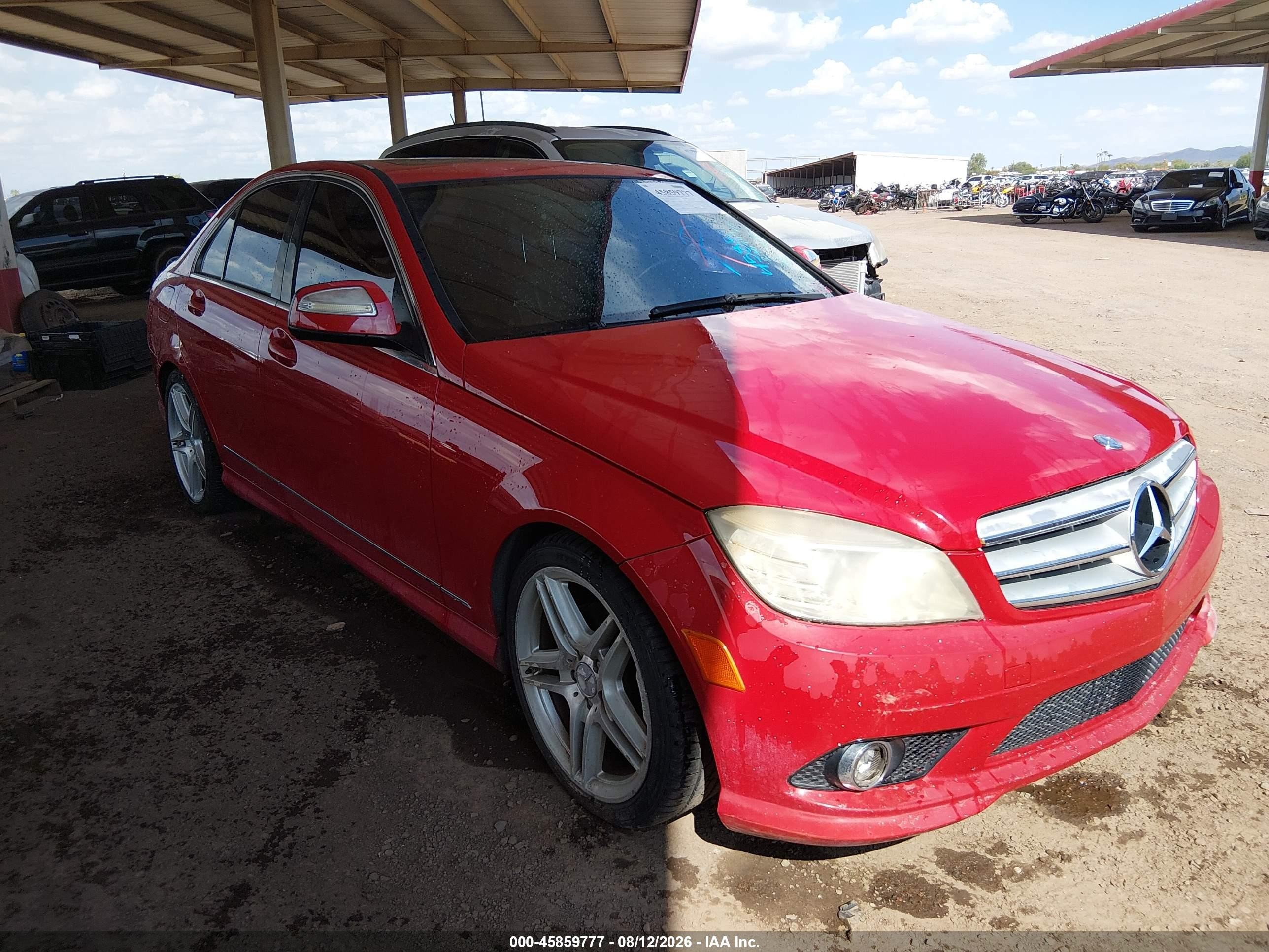 2009 Mercedes-benz C 300   Red vin: WDDGF54X29F236747