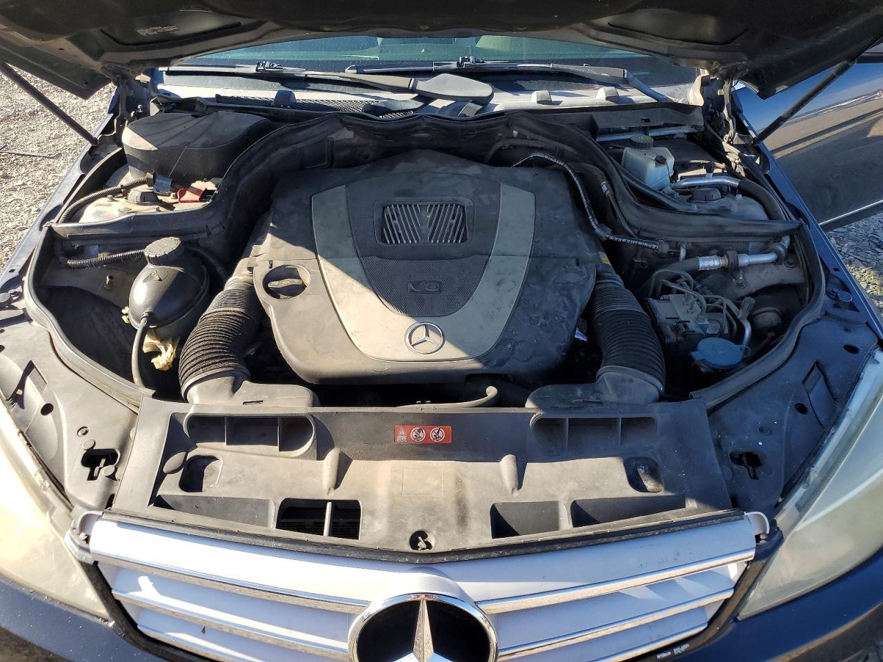 2009 Mercedes-benz C 300 Синий vin: WDDGF54X29R056621