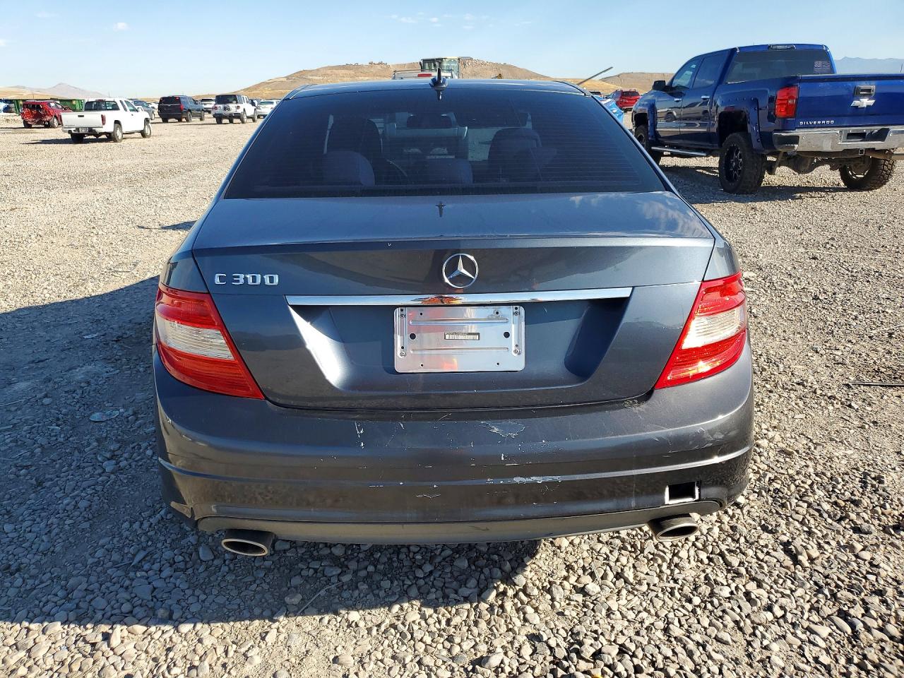 2009 Mercedes-benz C 300 Синий vin: WDDGF54X29R056621