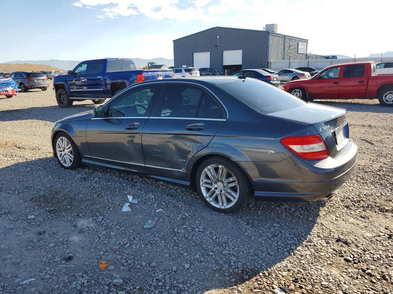 2009 Mercedes-benz C 300 Синий vin: WDDGF54X29R056621