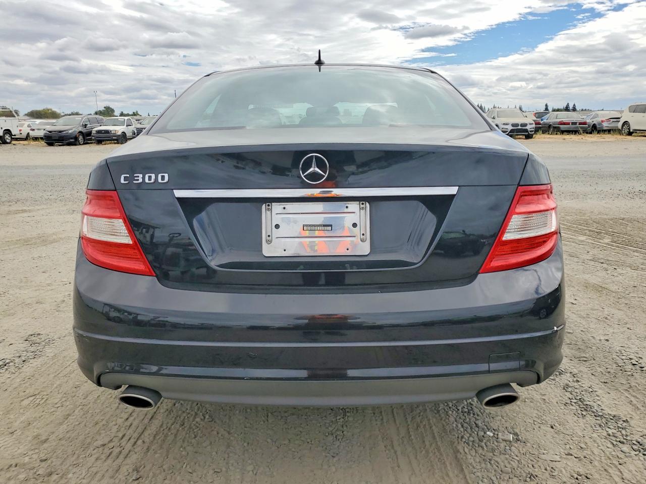 2009 Mercedes-benz C 300 Черный vin: WDDGF54X29R070468