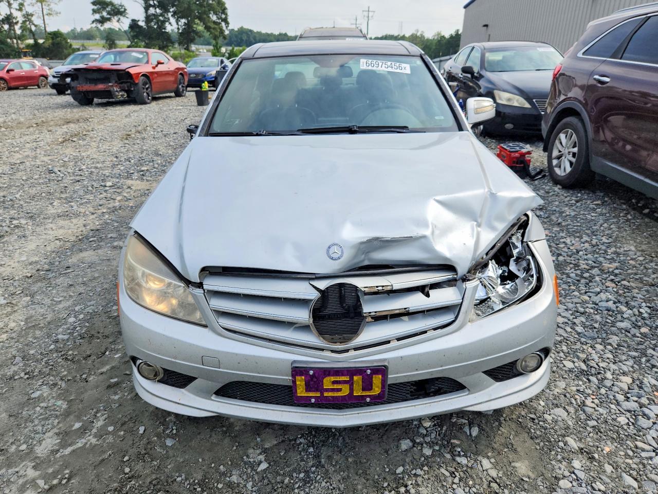 2009 Mercedes-benz C 300 Silver vin: WDDGF54X29R083527