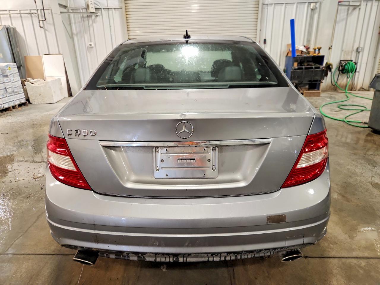 2008 Mercedes-benz C 300 Серебряный vin: WDDGF54X38F020226