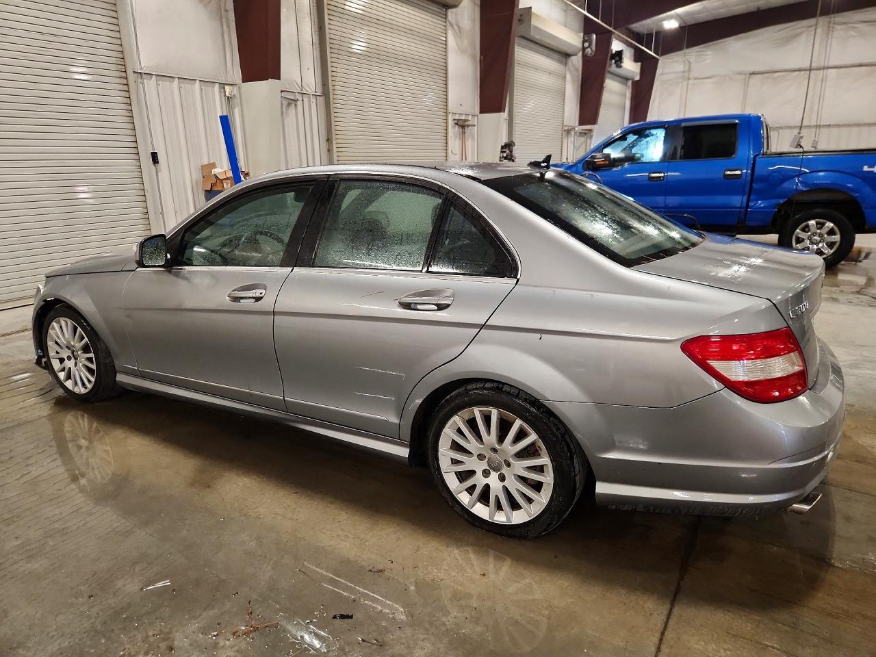 2008 Mercedes-benz C 300 Серебряный vin: WDDGF54X38F020226
