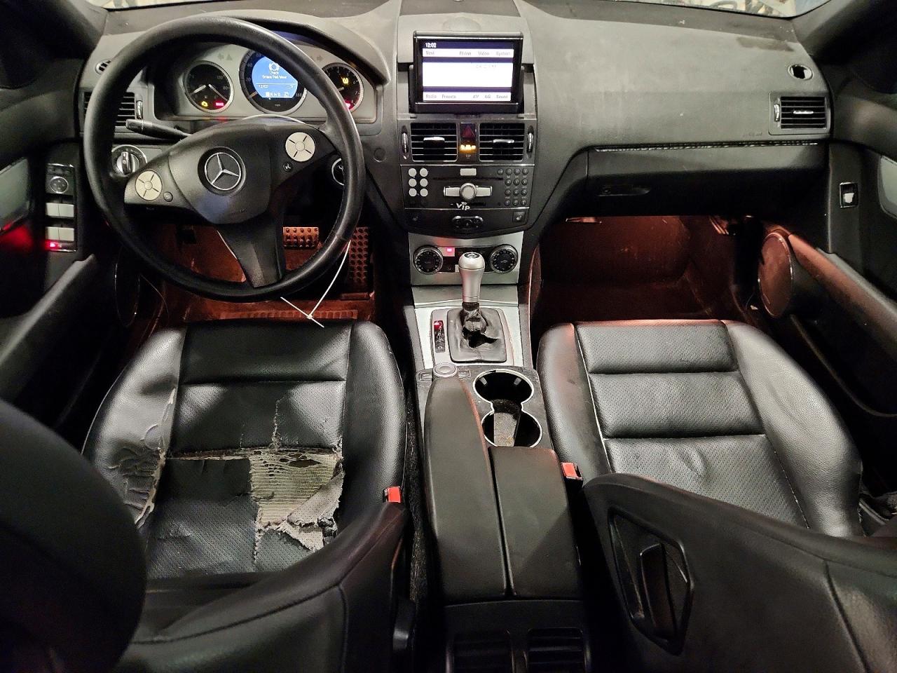 2008 Mercedes-benz C 300 Серебряный vin: WDDGF54X38F020226