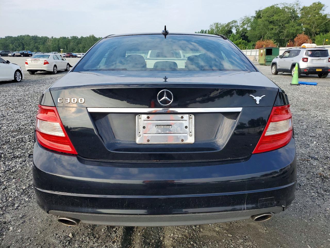 2008 Mercedes-benz C 300 Black vin: WDDGF54X38F075047