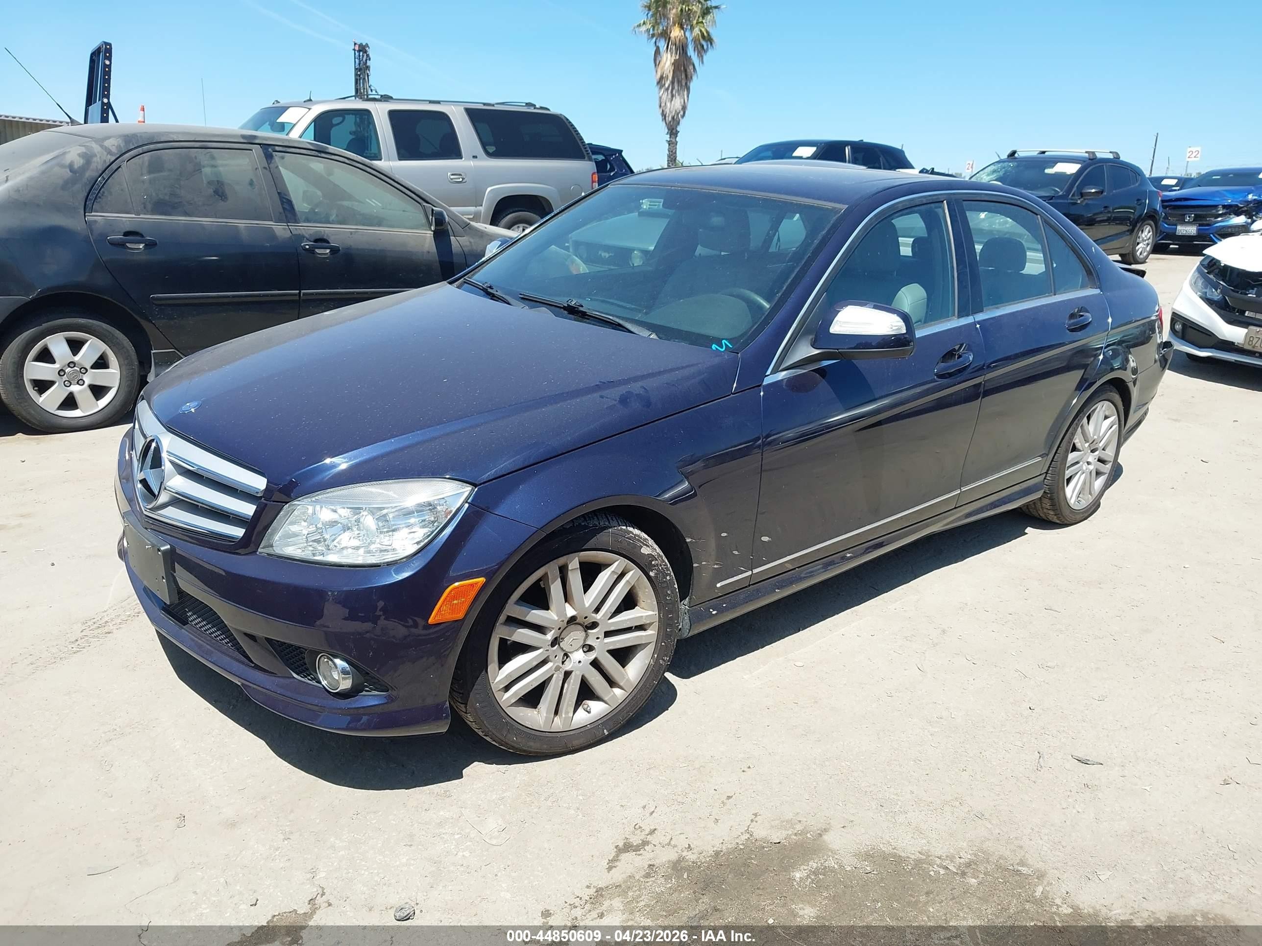 2008 Mercedes-benz C 300 Luxury/sport Dark Blue vin: WDDGF54X38R017583