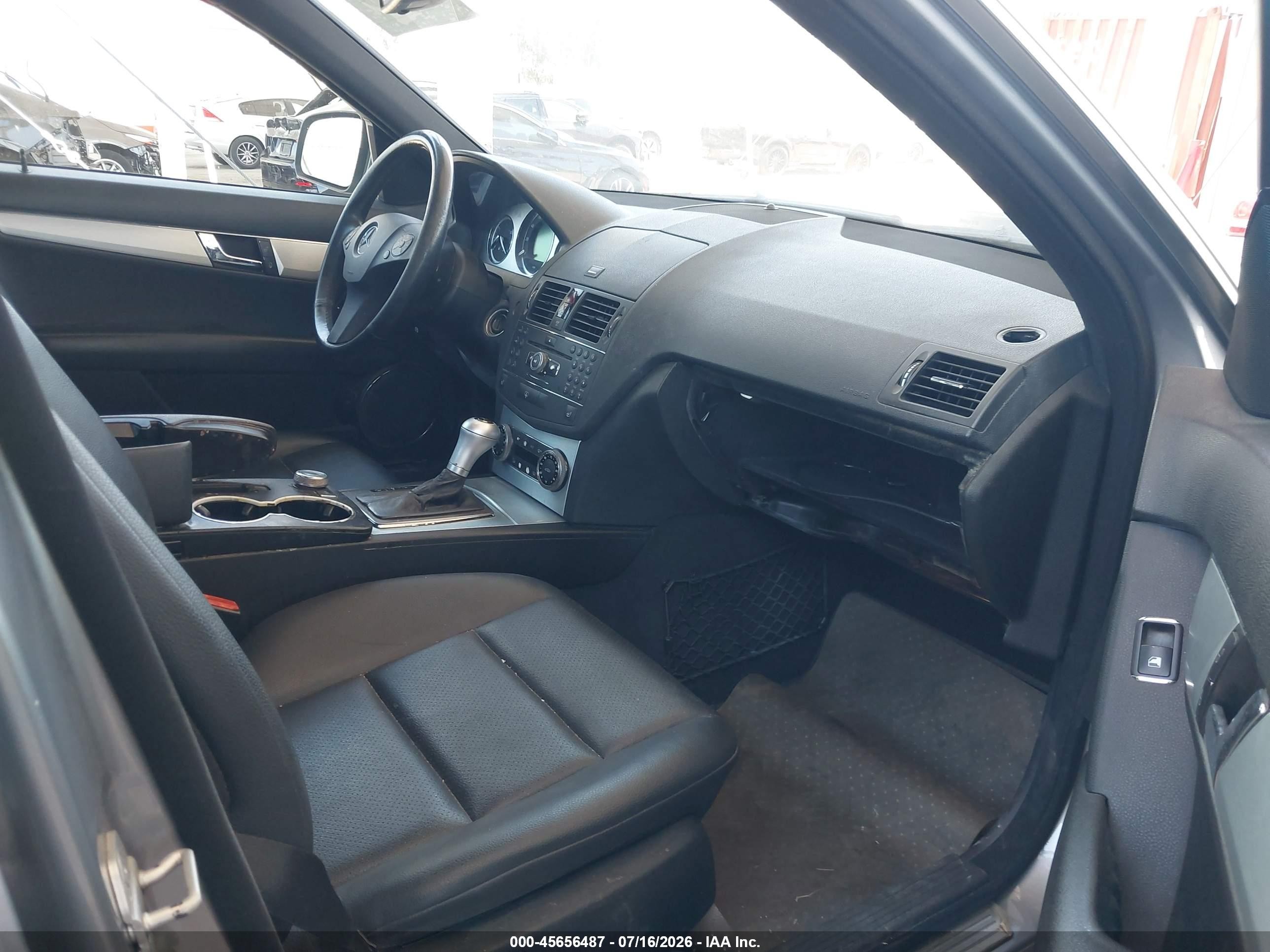 2008 Mercedes-benz C 300 Luxury/sport Gray vin: WDDGF54X38R017700