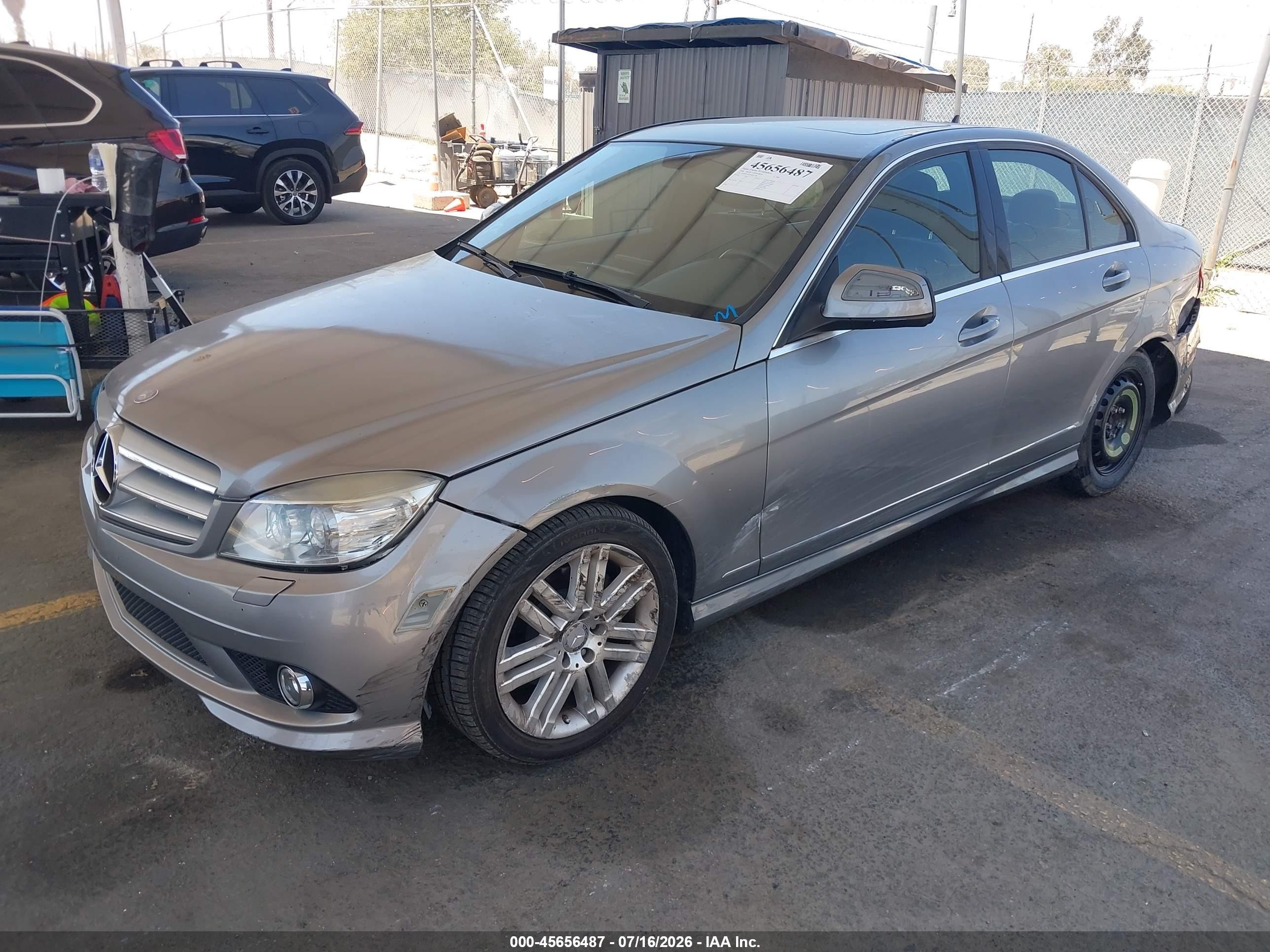 2008 Mercedes-benz C 300 Luxury/sport Gray vin: WDDGF54X38R017700