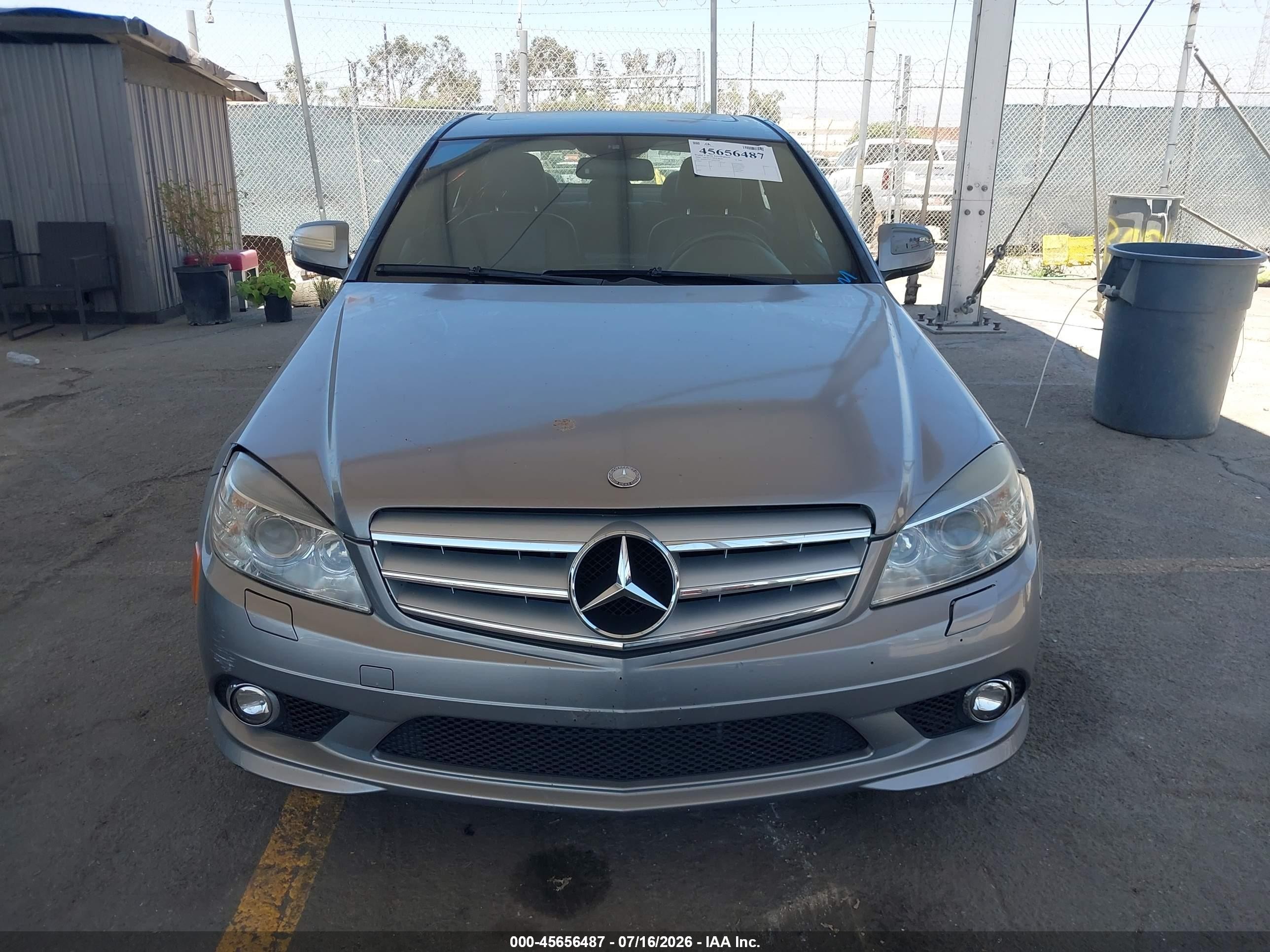 2008 Mercedes-benz C 300 Luxury/sport Gray vin: WDDGF54X38R017700