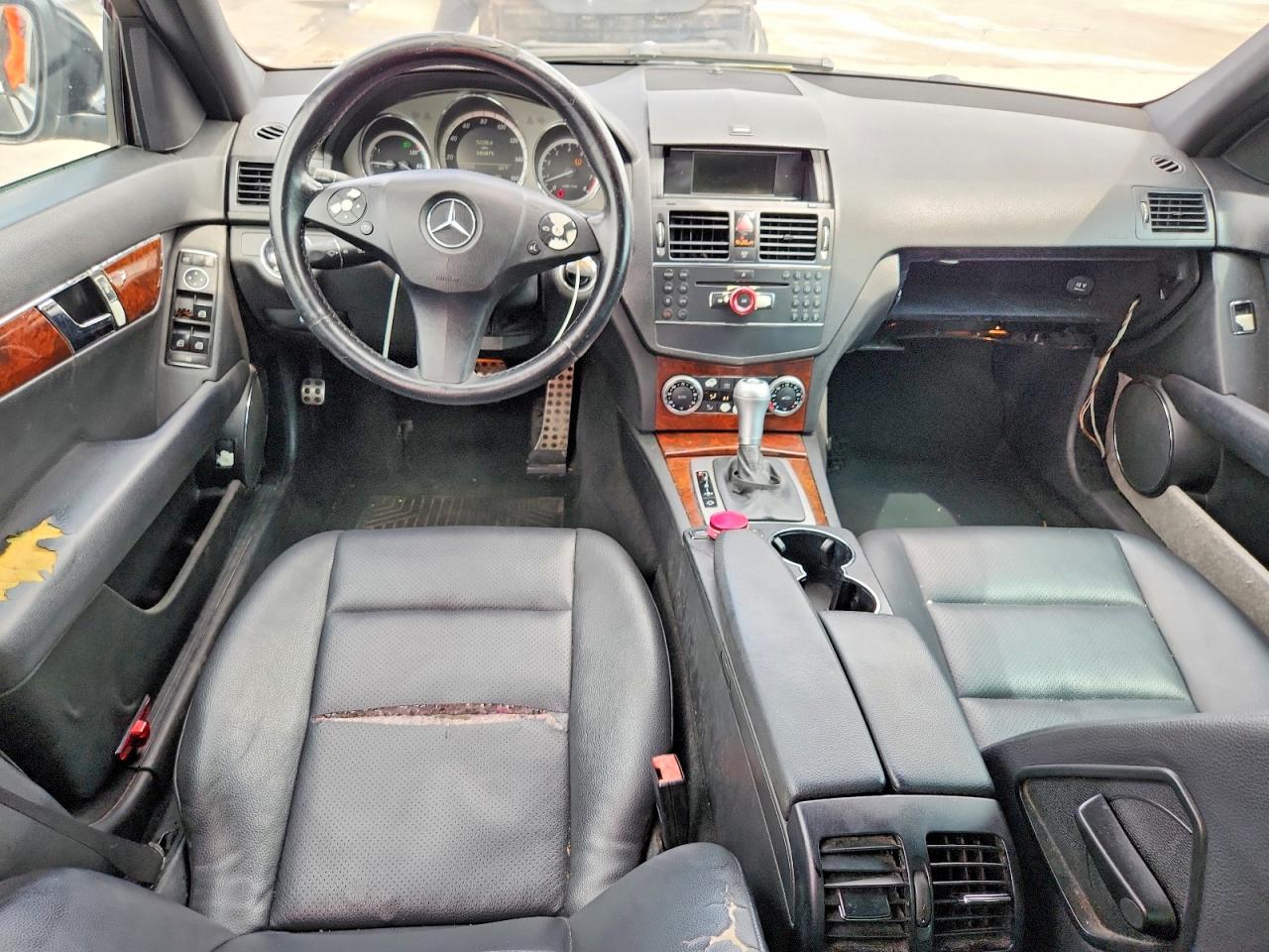 2009 Mercedes-benz C 300 Black vin: WDDGF54X39R071273