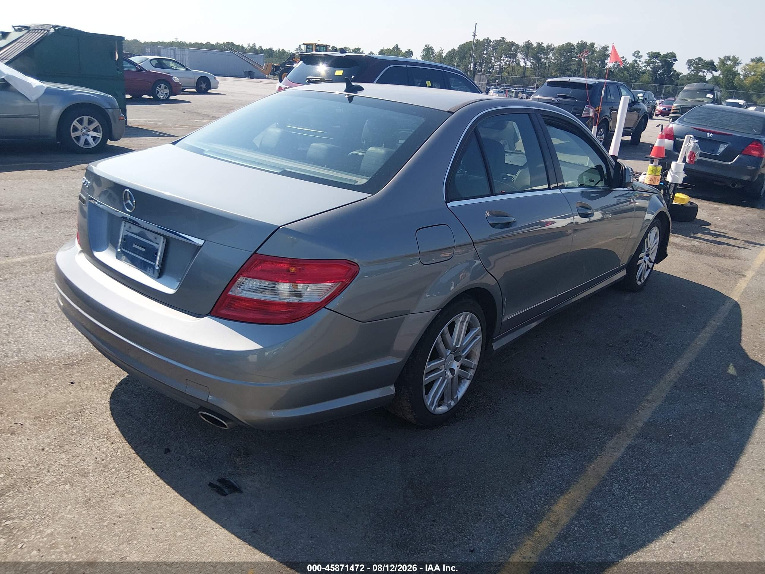 2008 Mercedes-benz C 300 Luxury/sport Silver vin: WDDGF54X48F020686
