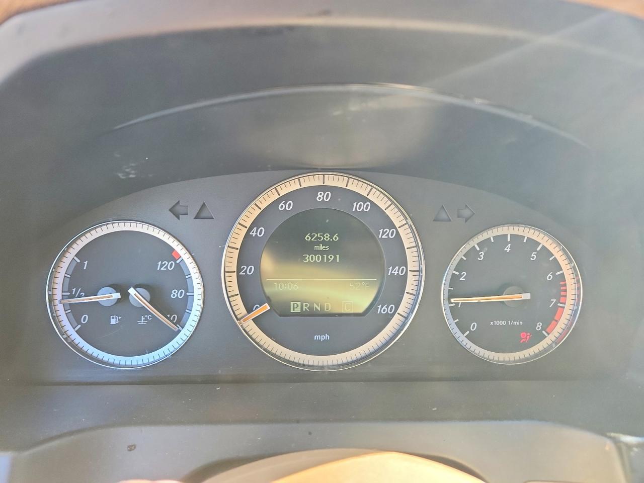 2008 Mercedes-benz C 300 Черный vin: WDDGF54X48F071301
