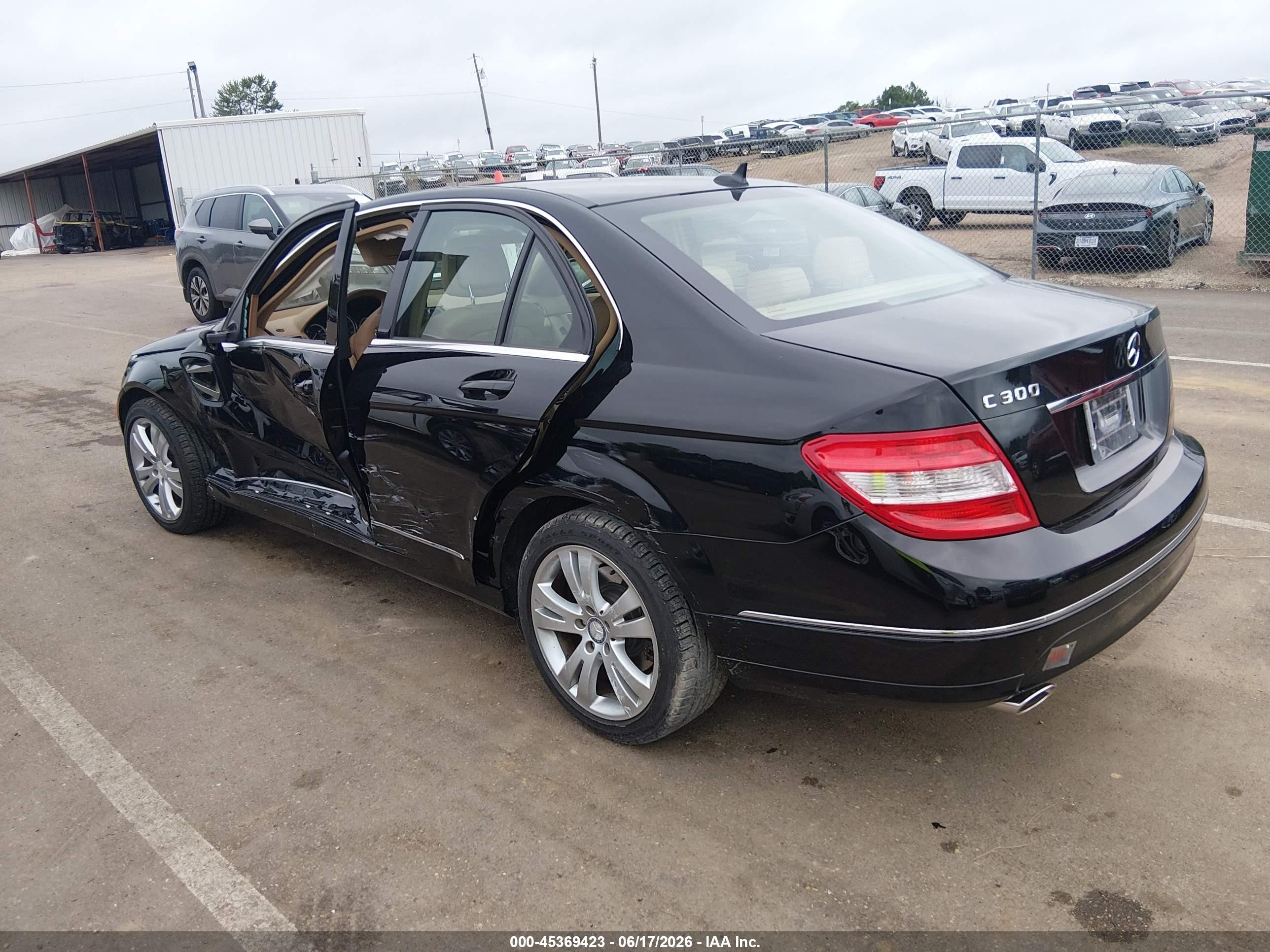 2008 Mercedes-benz C 300 Luxury/sport Black vin: WDDGF54X48F085182