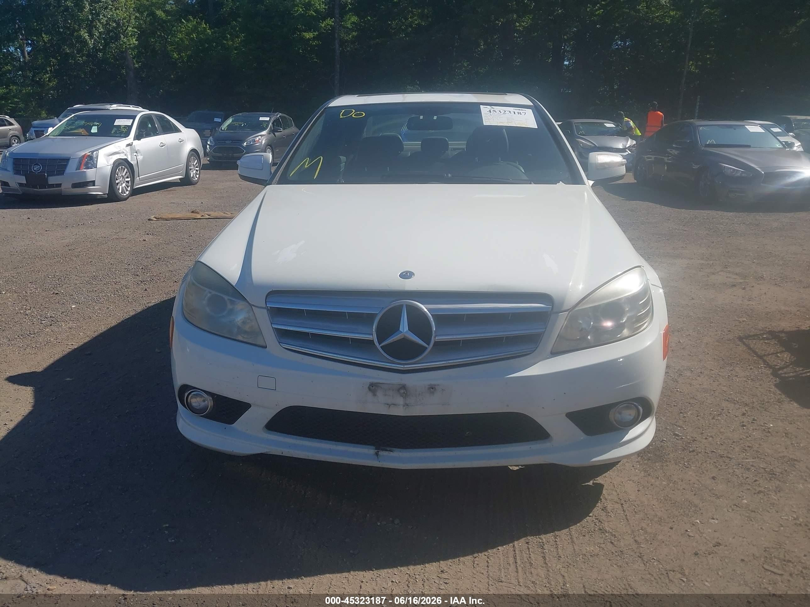 2008 Mercedes-benz C 300 Luxury/sport White vin: WDDGF54X48F102580