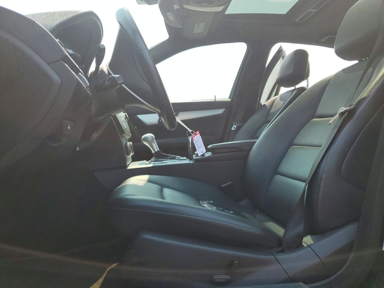 2008 Mercedes-benz C 300 Черный vin: WDDGF54X48R018421