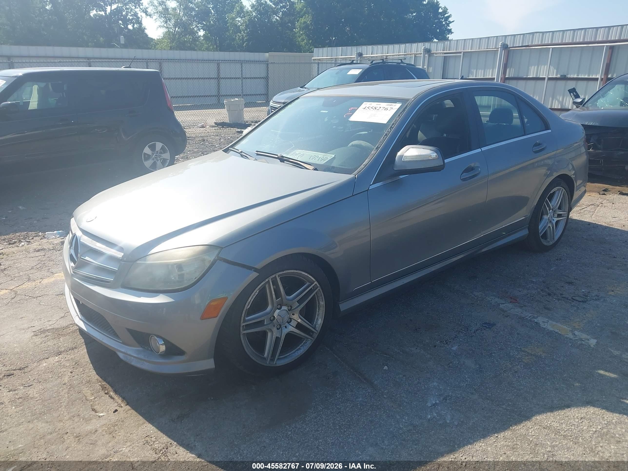 2008 Mercedes-benz C 300 Luxury/sport Silver vin: WDDGF54X48R019360