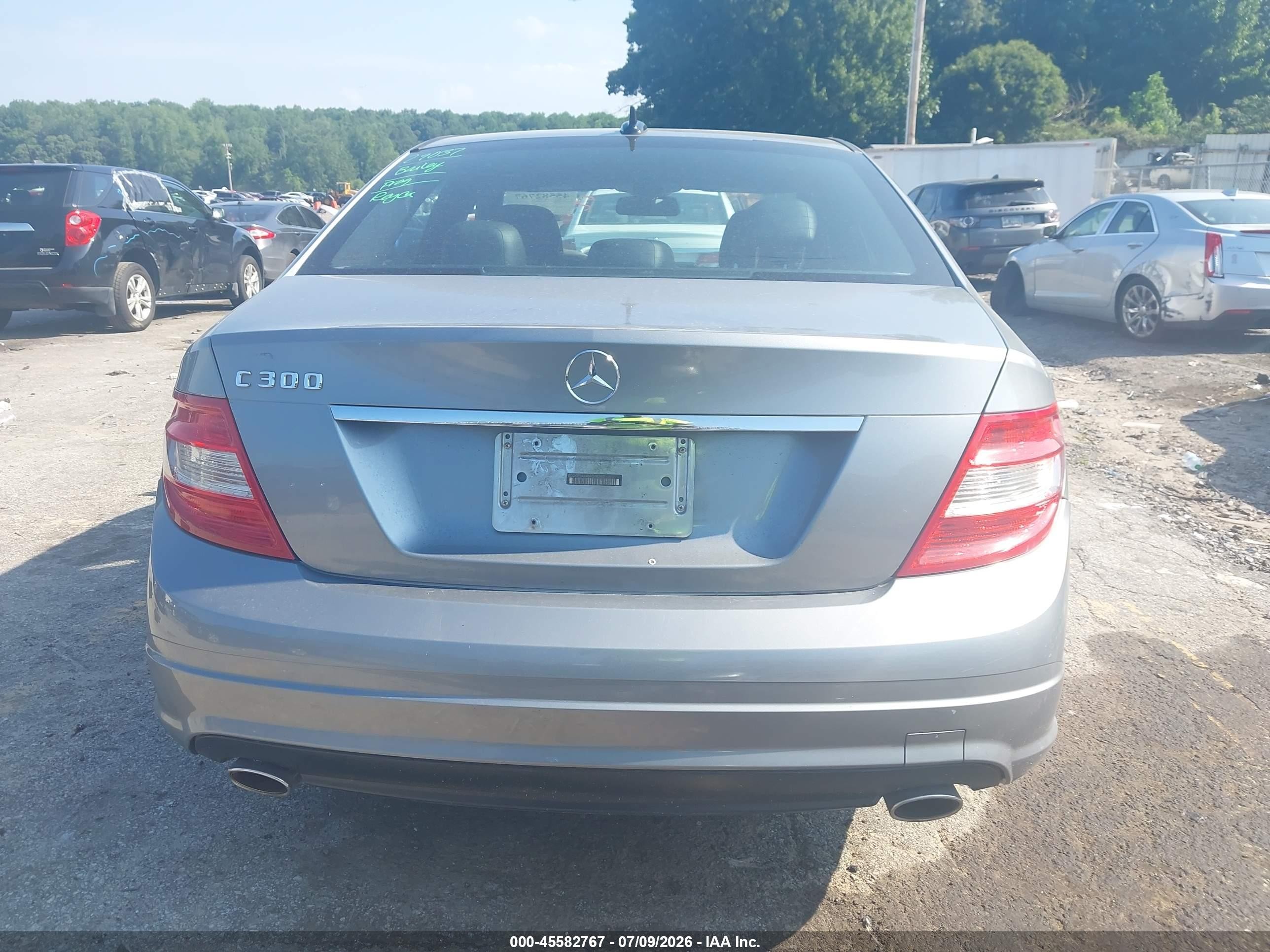 2008 Mercedes-benz C 300 Luxury/sport Silver vin: WDDGF54X48R019360