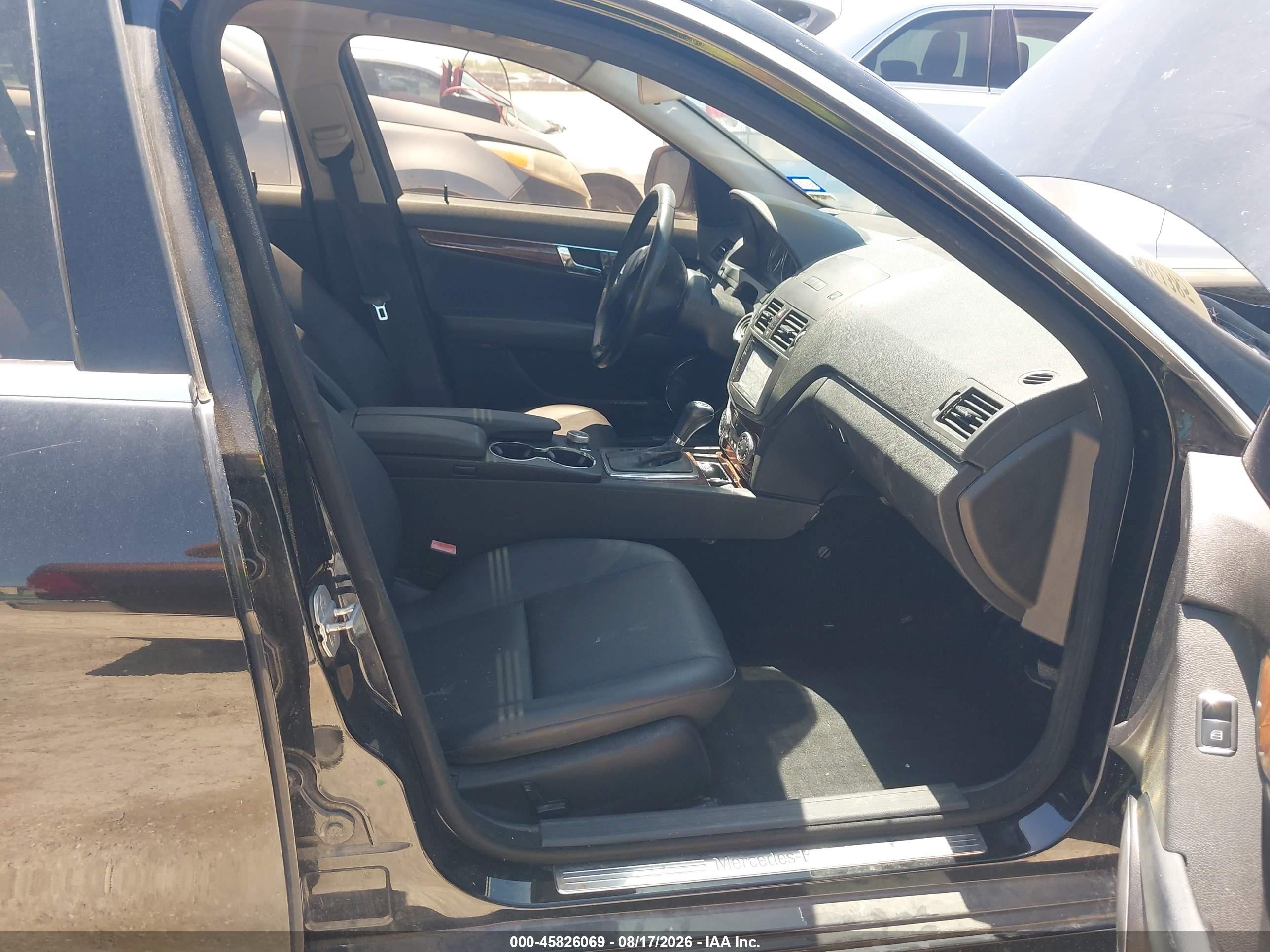 2009 Mercedes-benz C 300 Luxury/sport Black vin: WDDGF54X49F202292