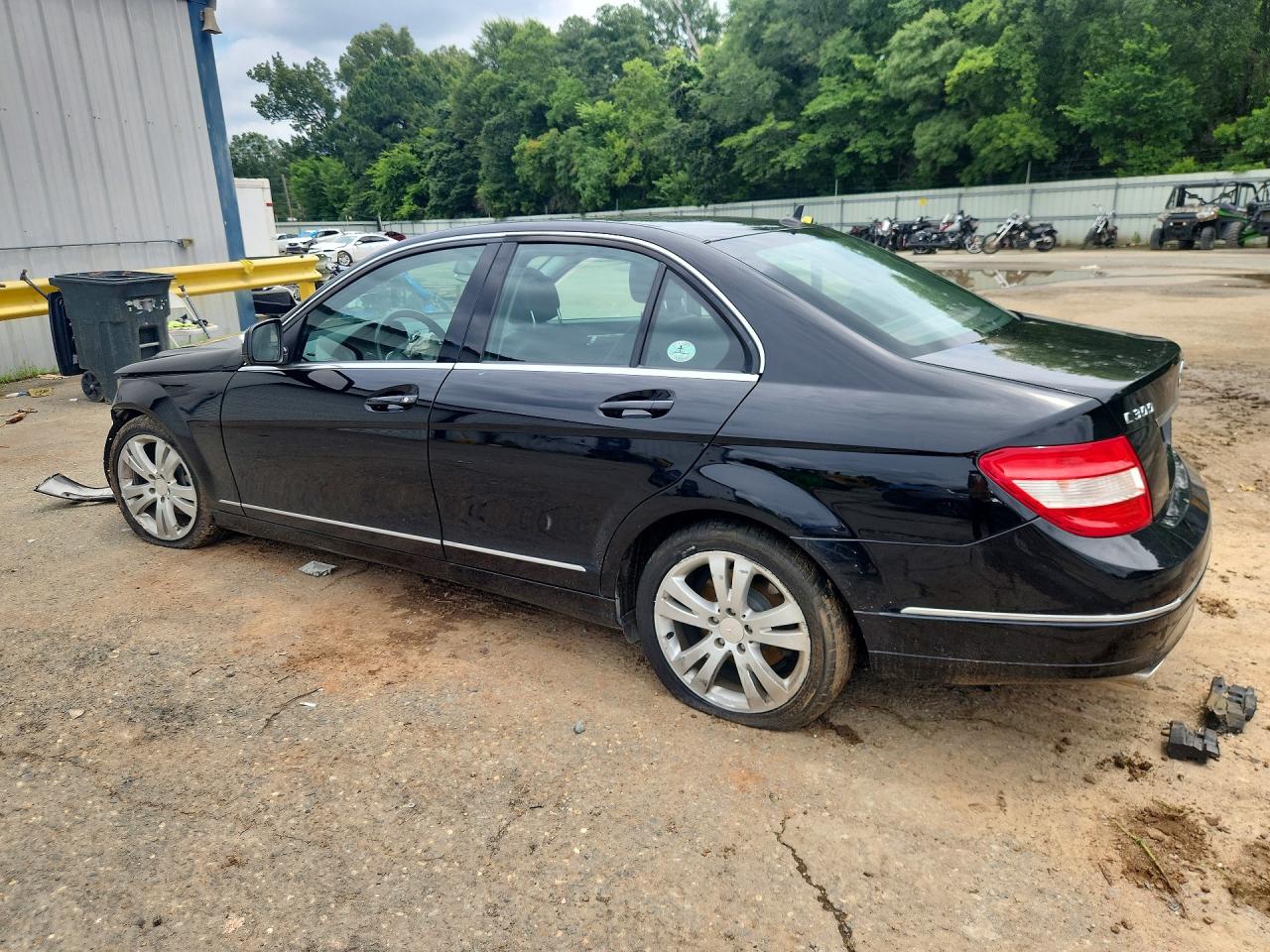 2009 Mercedes-benz C 300 Black vin: WDDGF54X49F204673