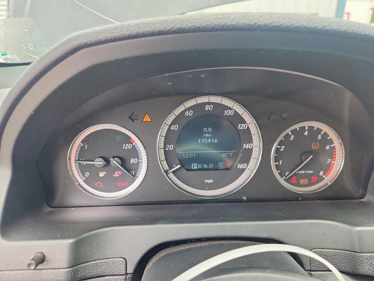 2009 Mercedes-benz C 300 Black vin: WDDGF54X49F204673