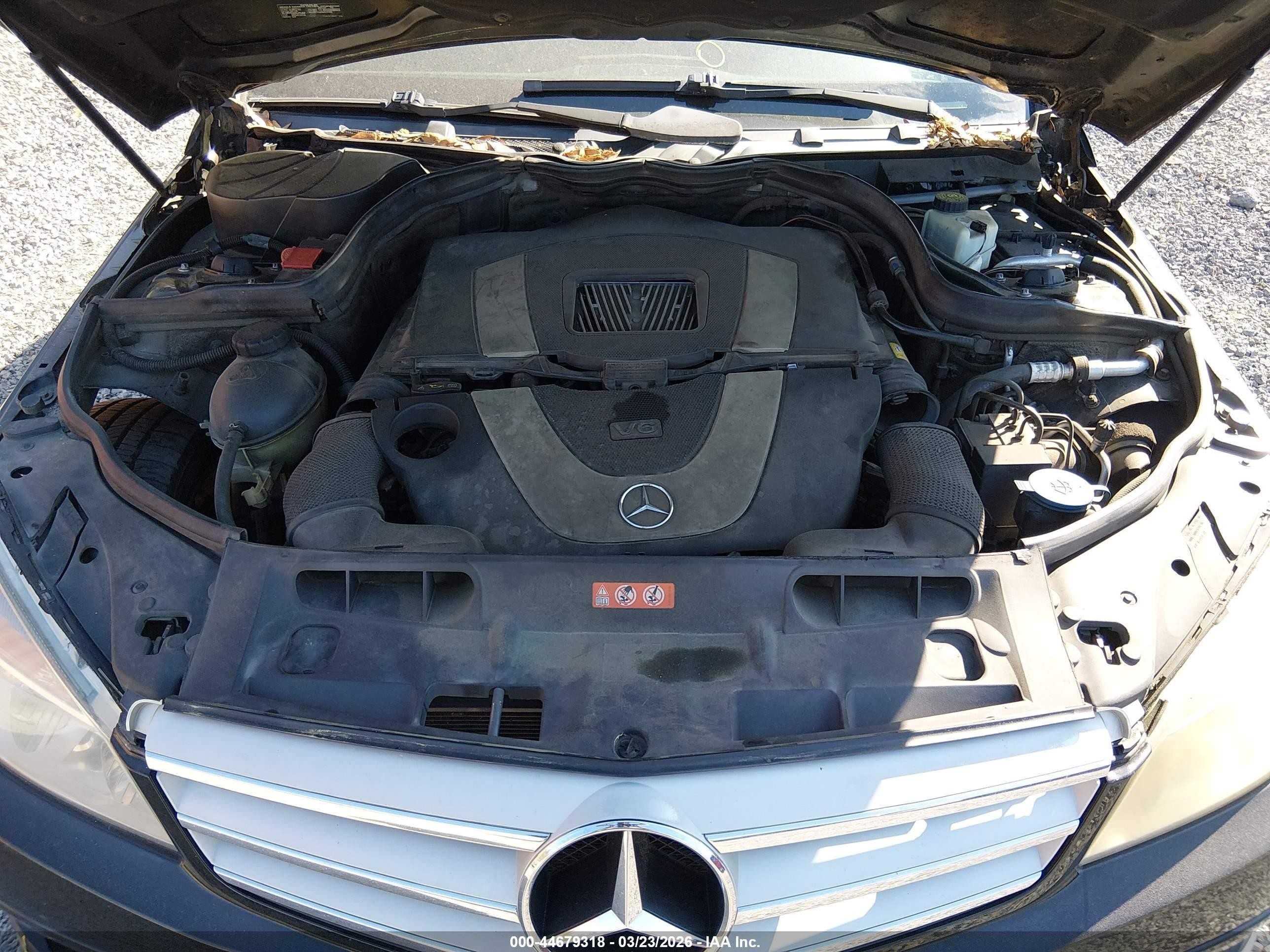 2009 Mercedes-benz C 300 Luxury Black vin: WDDGF54X49R079219