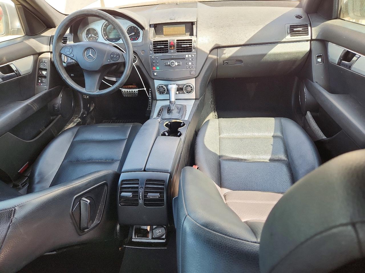 2008 Mercedes-benz C 300 Gray vin: WDDGF54X58F057715