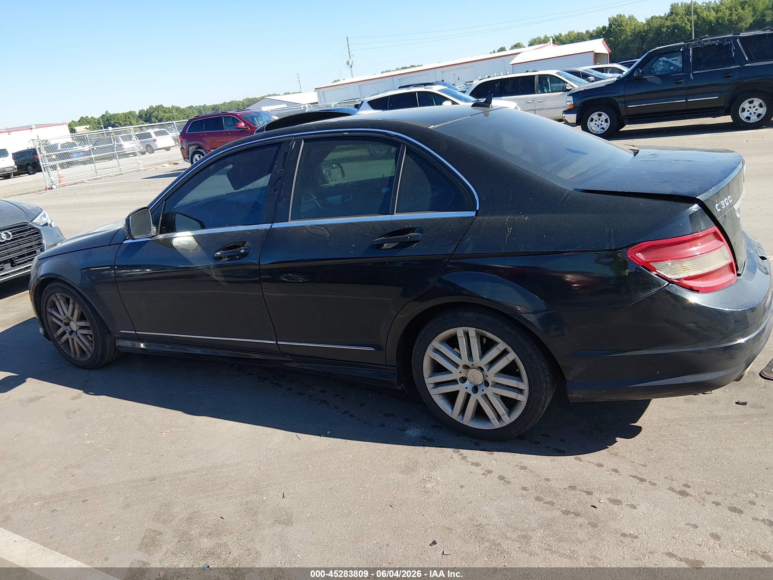 2008 Mercedes-benz C 300 Luxury/sport Black vin: WDDGF54X58F089449