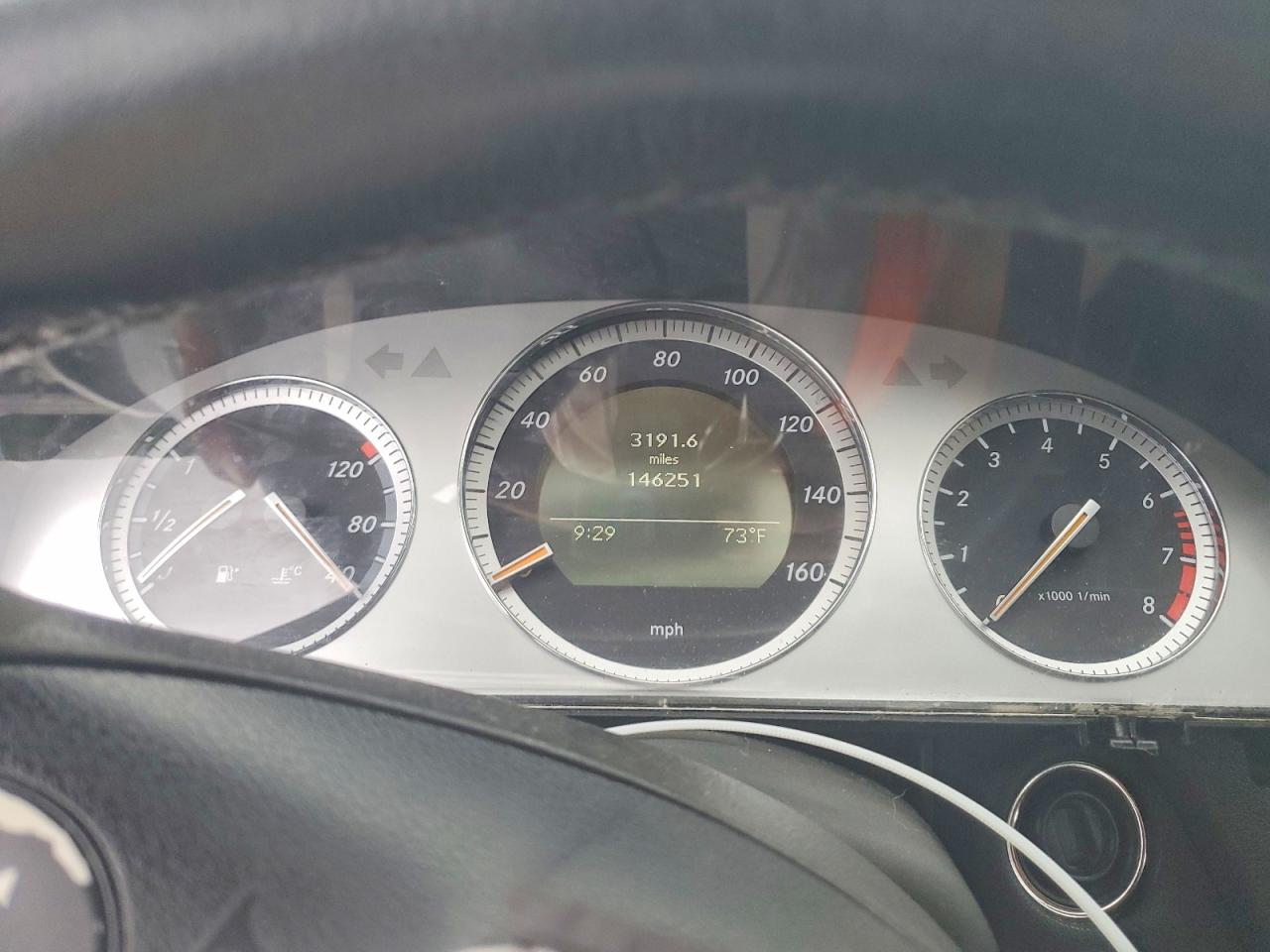 2008 Mercedes-benz C 300 Silver vin: WDDGF54X58F134597
