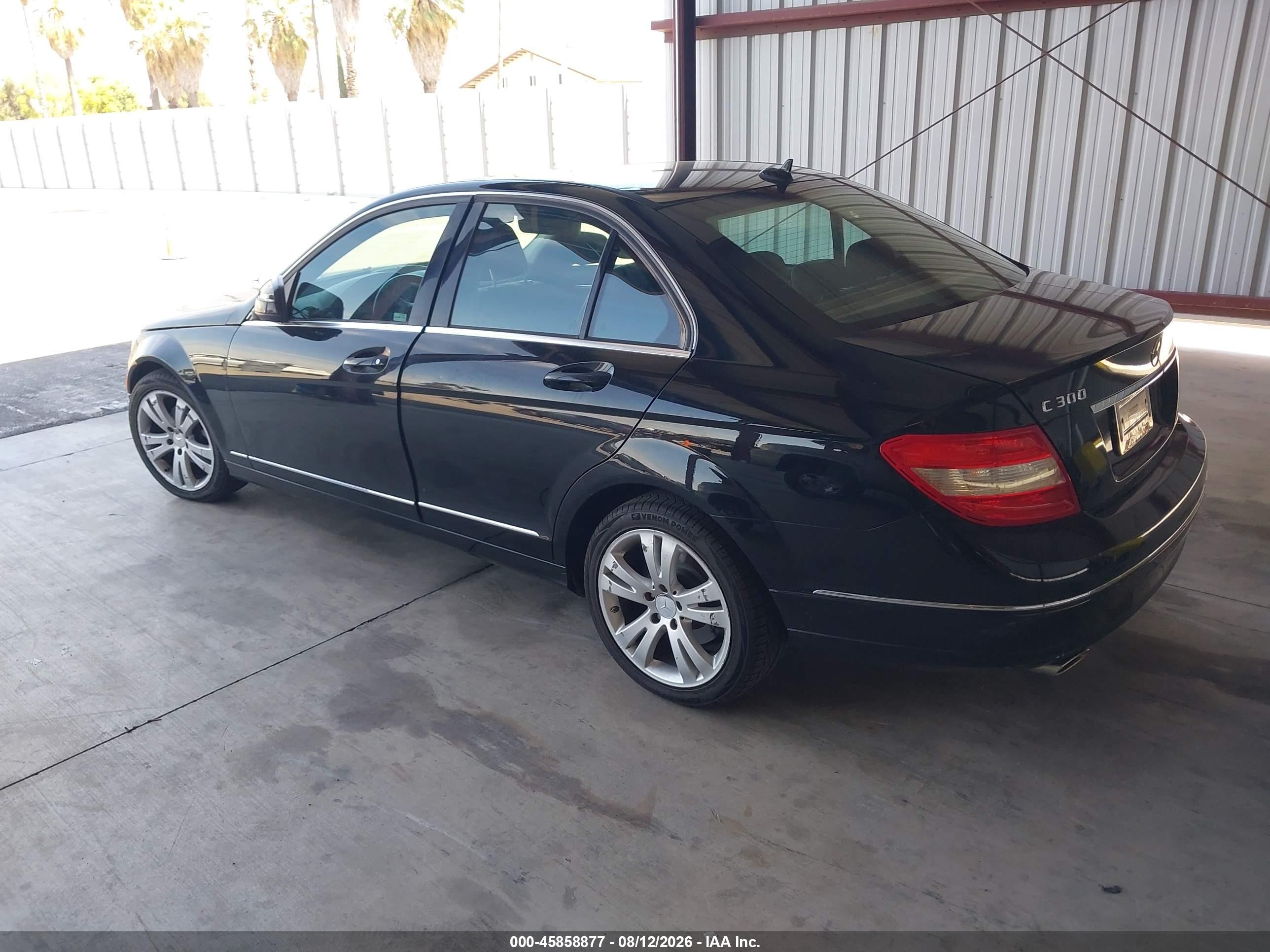 2008 Mercedes-benz C 300 Luxury/sport Black vin: WDDGF54X58R030142