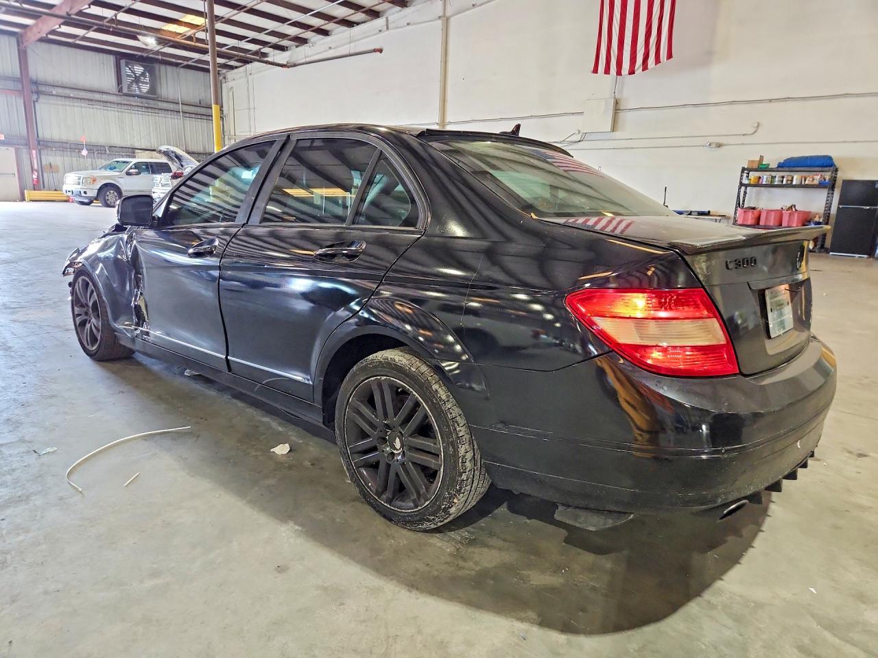 2009 Mercedes-benz C 300 Black vin: WDDGF54X59R040977