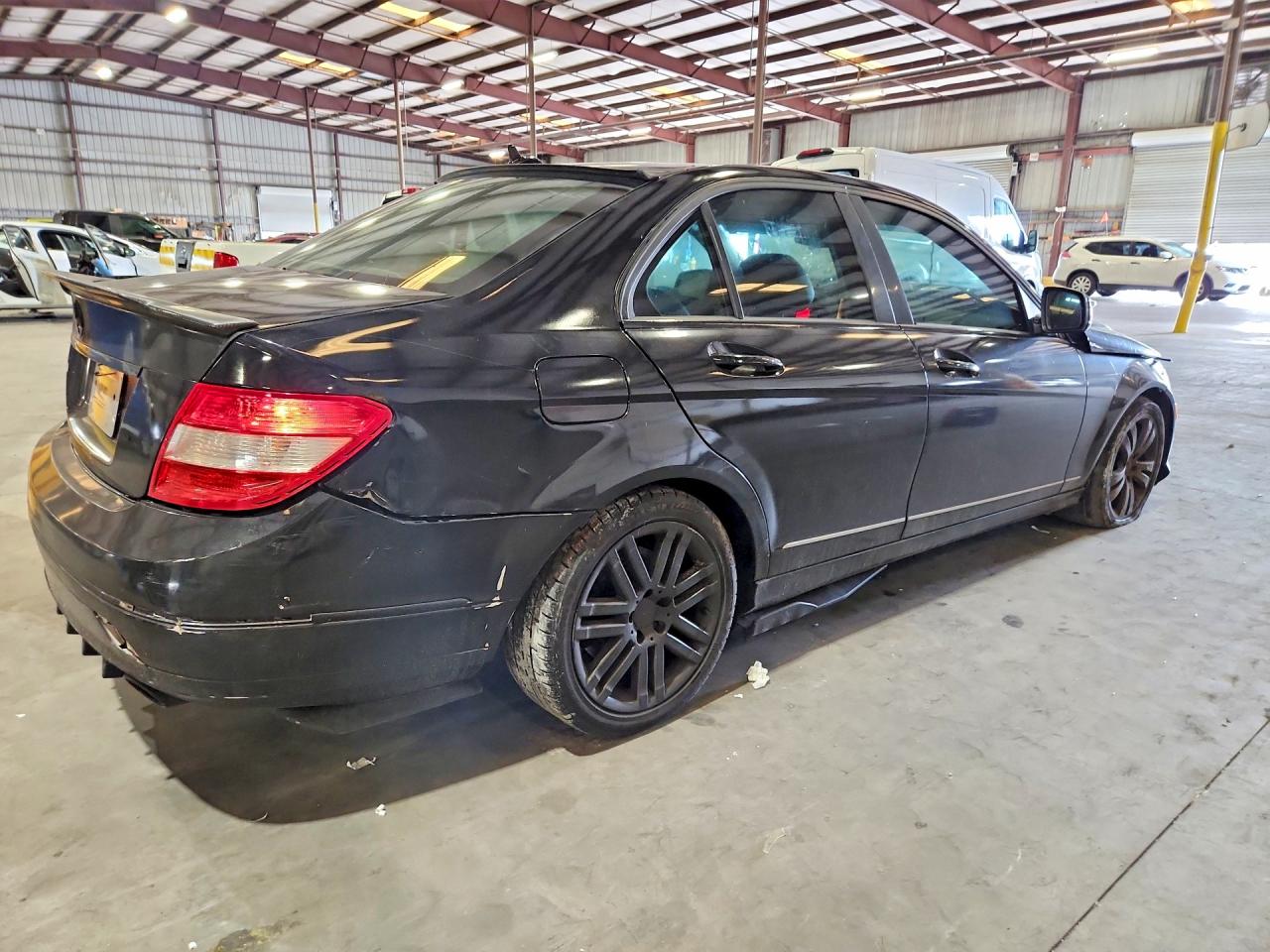 2009 Mercedes-benz C 300 Black vin: WDDGF54X59R040977