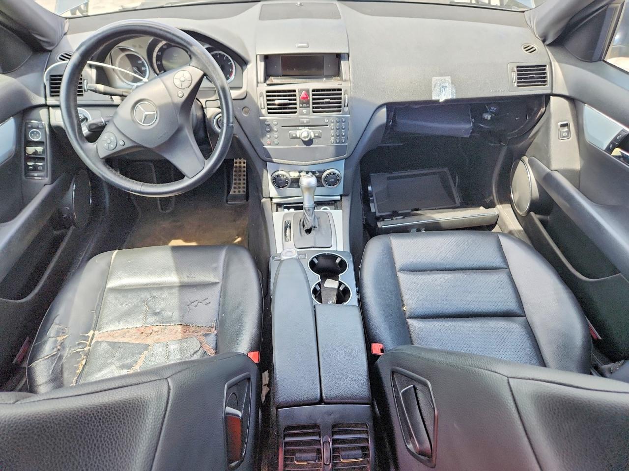 2009 Mercedes-benz C 300 Gray vin: WDDGF54X59R061151