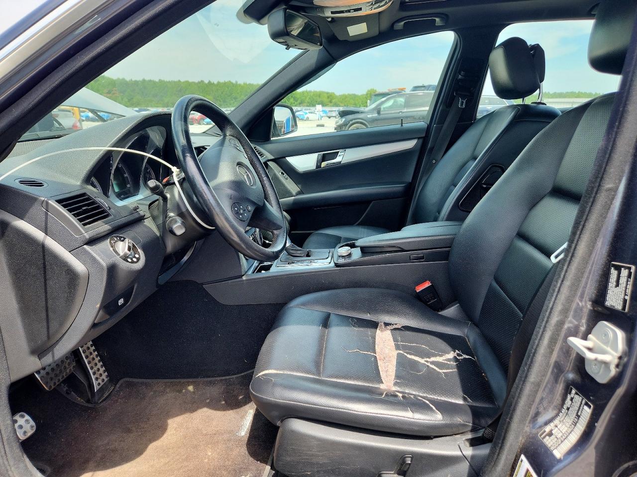 2009 Mercedes-benz C 300 Gray vin: WDDGF54X59R061151