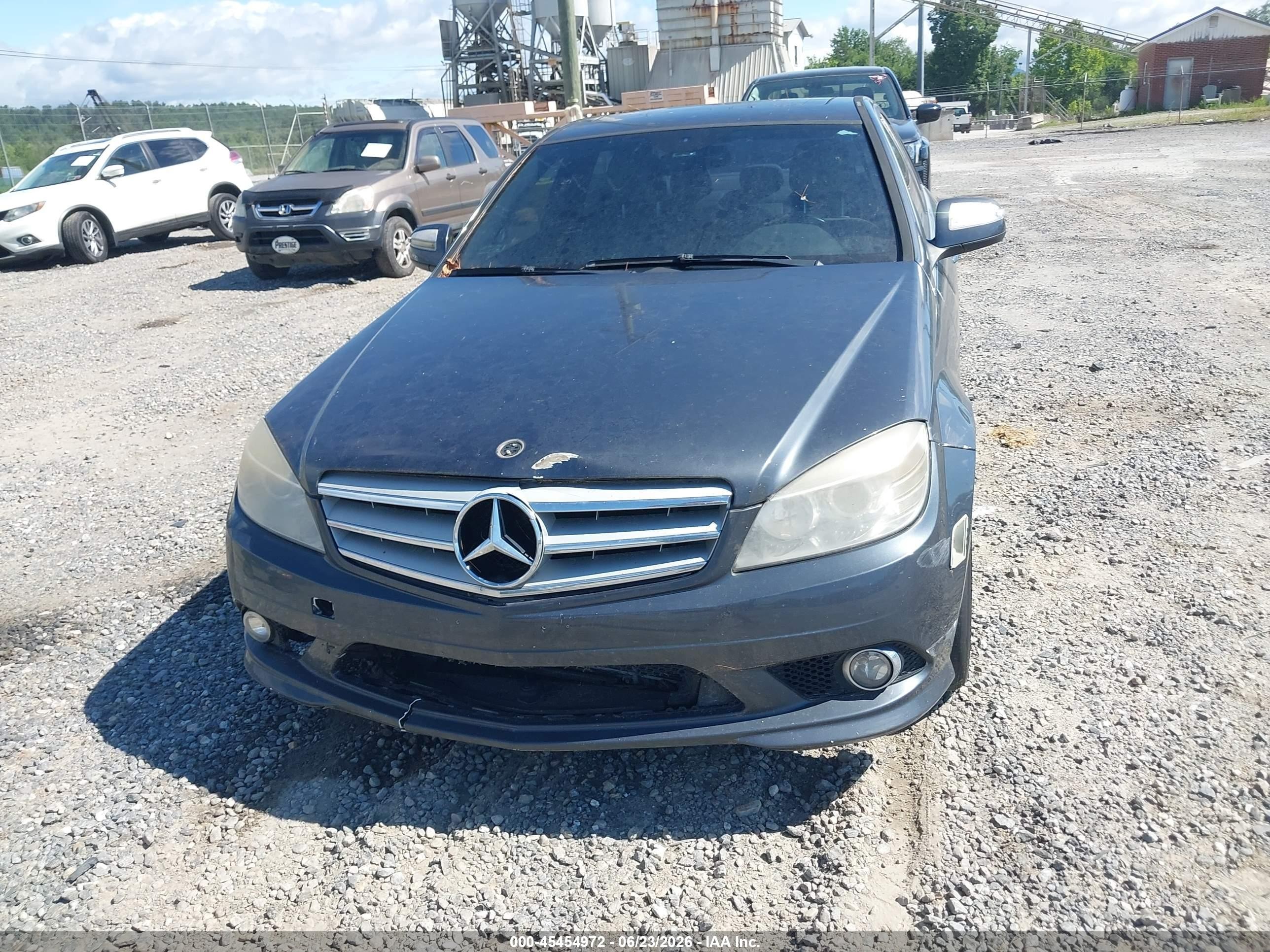2009 Mercedes-benz C 300 Sport Gray vin: WDDGF54X59R068679