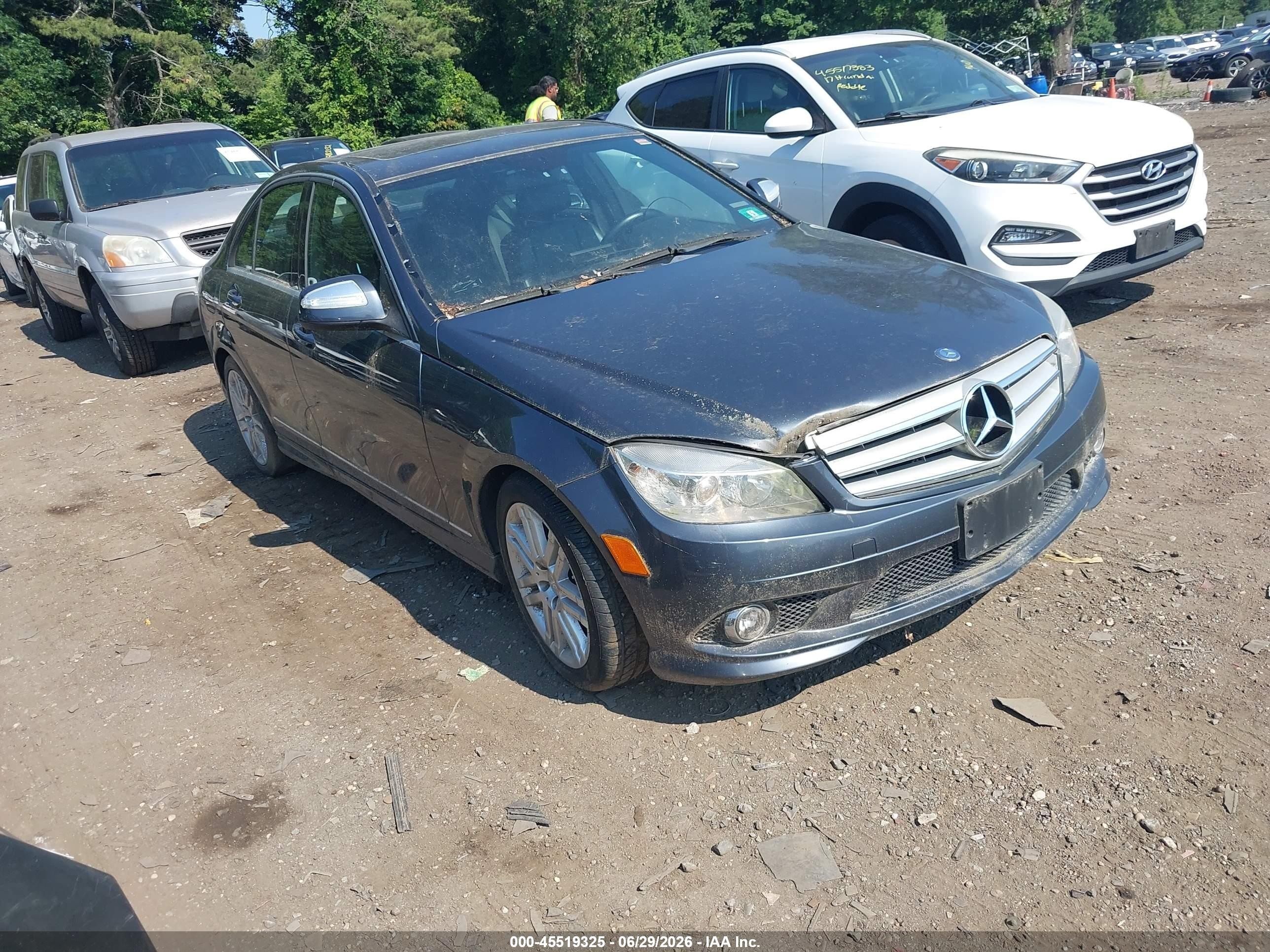 2009 Mercedes-benz C 300 Luxury/sport Gray vin: WDDGF54X59R084316