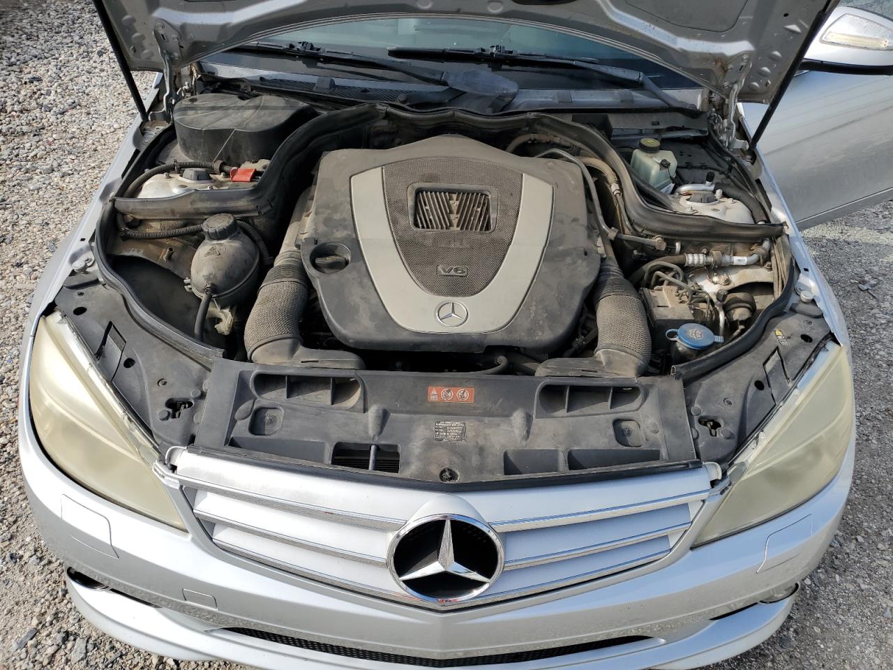 2008 Mercedes-benz C 300 Silver vin: WDDGF54X68F070294