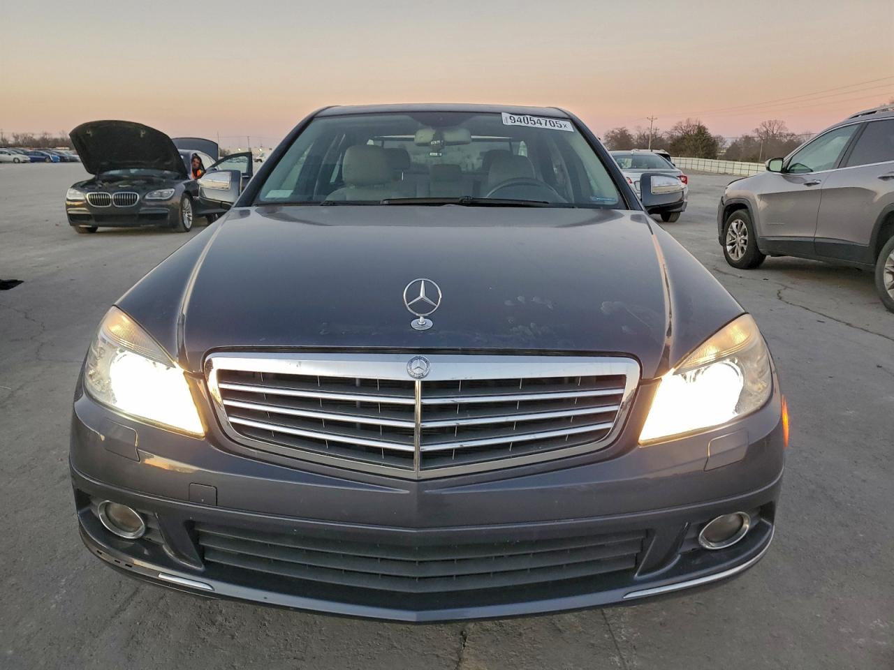 2008 Mercedes-benz C 300 Gray vin: WDDGF54X68F075155