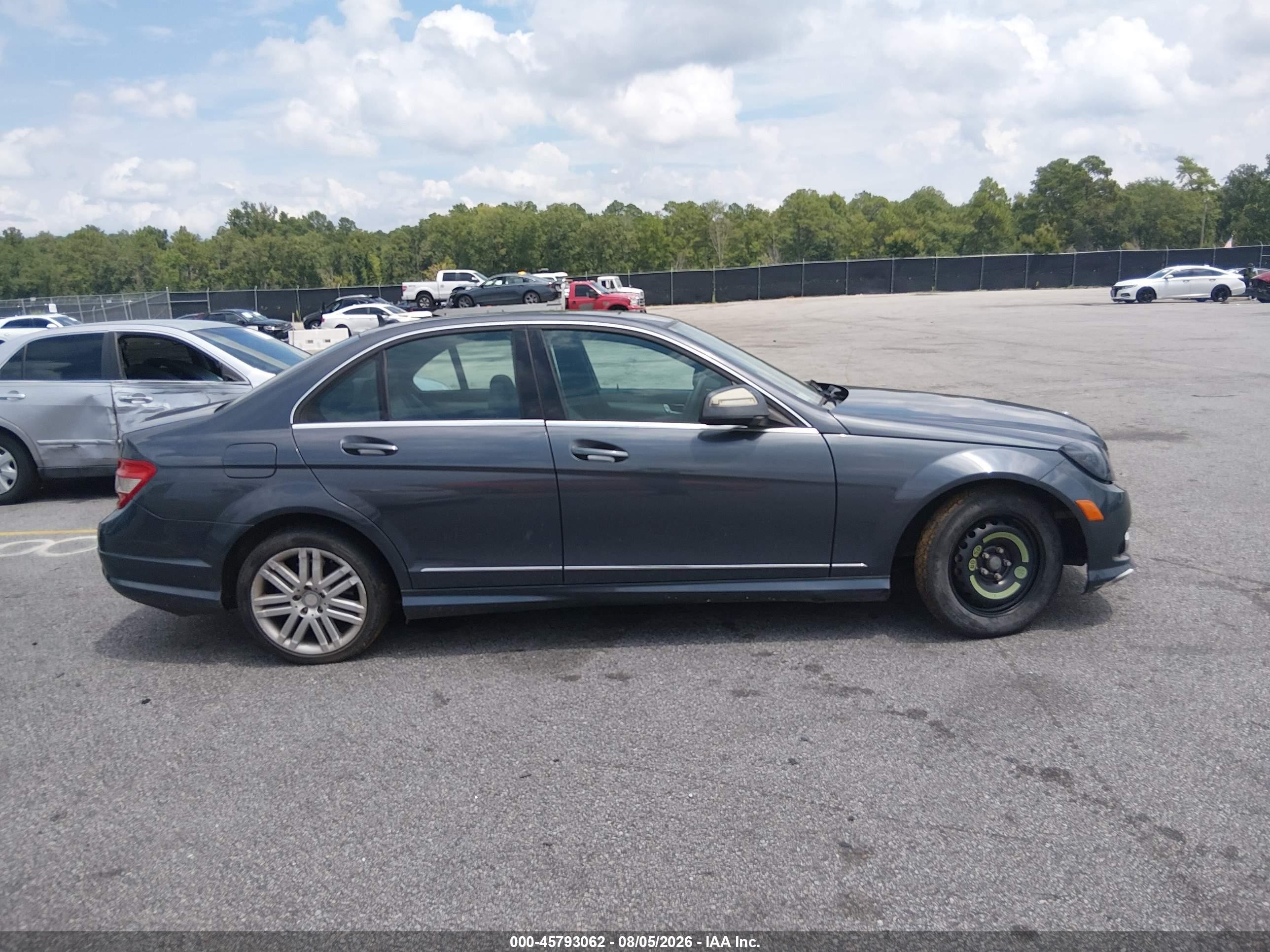 2008 Mercedes-benz C 300 Luxury/sport Blue vin: WDDGF54X68F076015