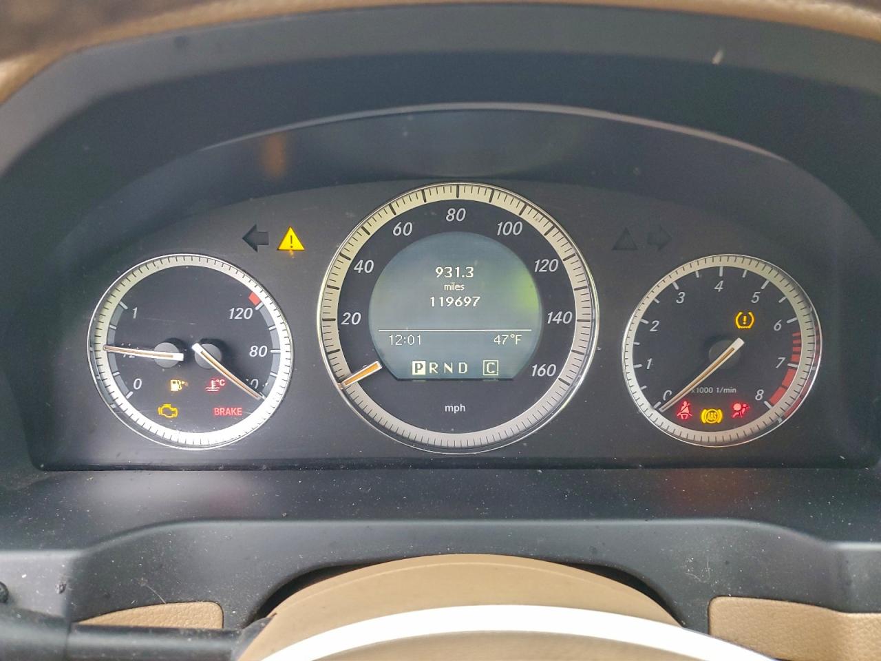 2008 Mercedes-benz C 300 Burgundy vin: WDDGF54X68F082672