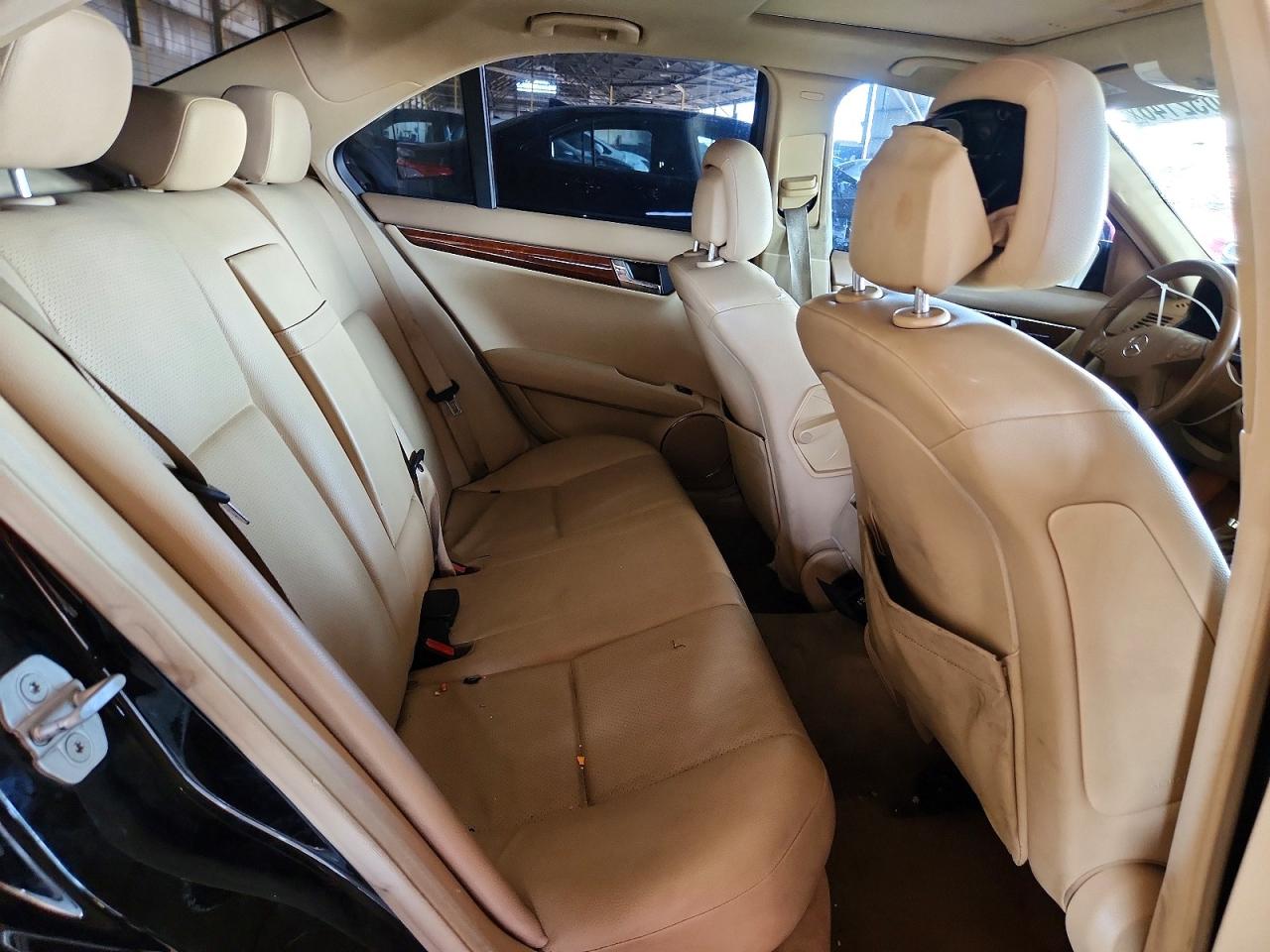 2008 Mercedes-benz C 300 Black vin: WDDGF54X68F113788