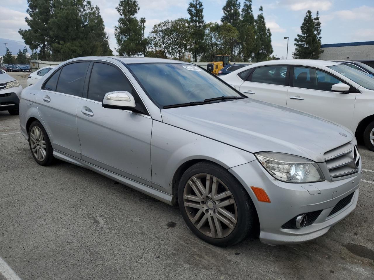 2008 Mercedes-benz C 300 Серебряный vin: WDDGF54X68F172159