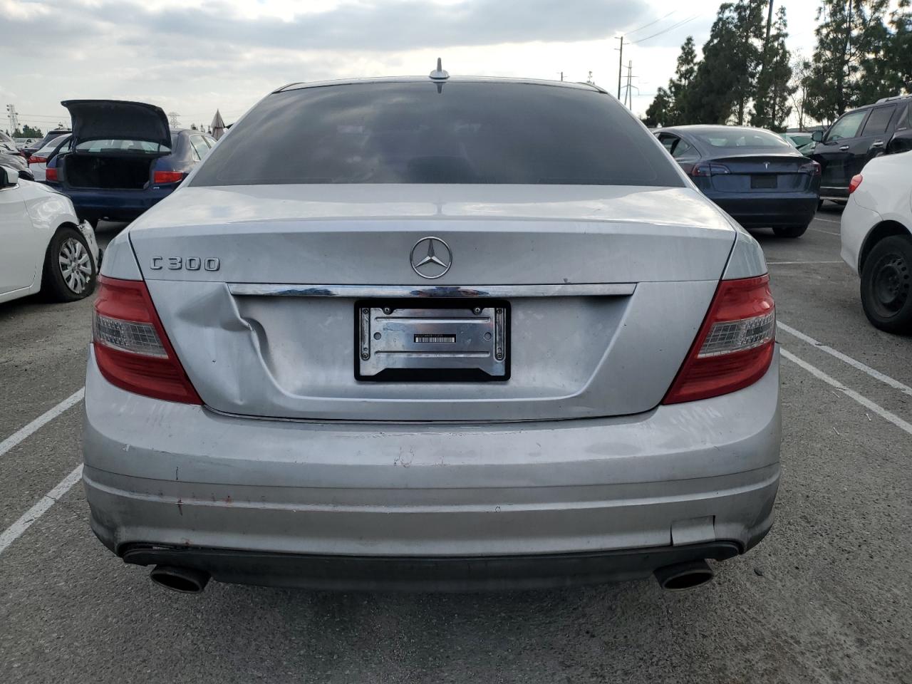 2008 Mercedes-benz C 300 Серебряный vin: WDDGF54X68F172159